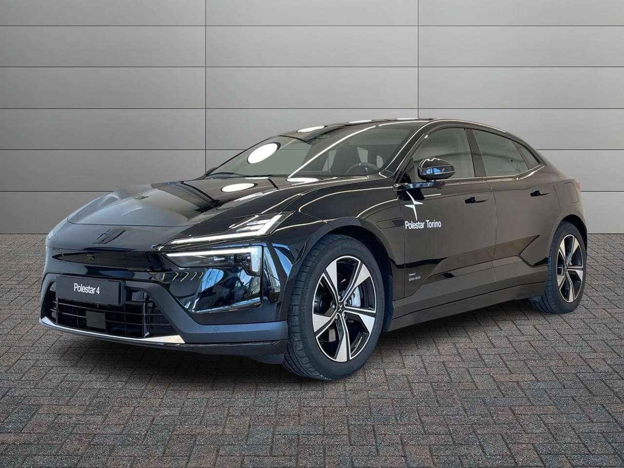 Polestar 4 Dual Motor