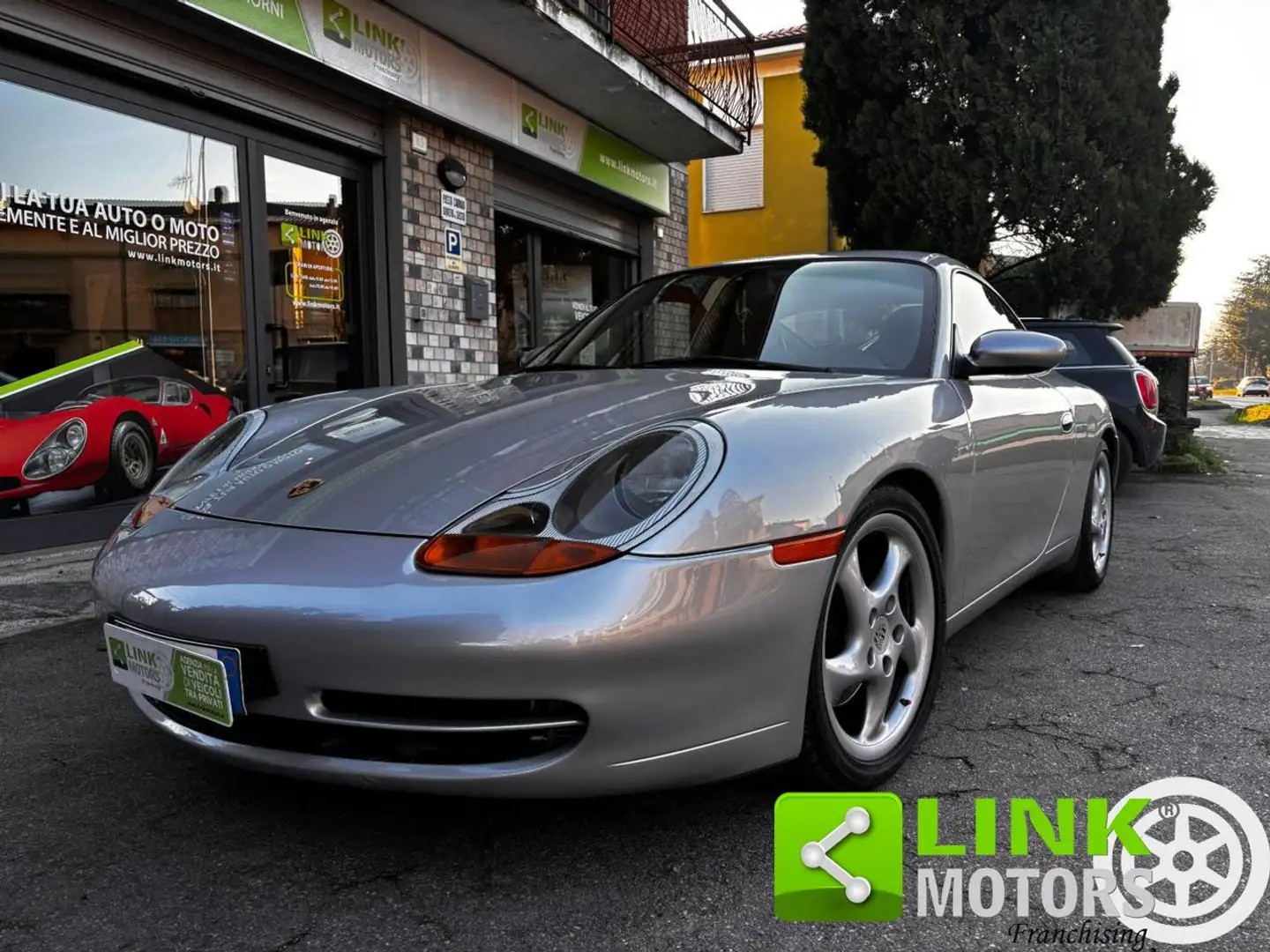 Porsche 911 996 Carrera cat Coupé Zilver - 1