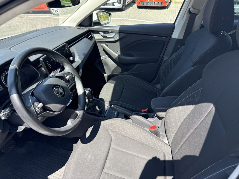 Skoda Scala 1.0 TSI Ambition *PDC/CarPlay/GJR* — photo 6