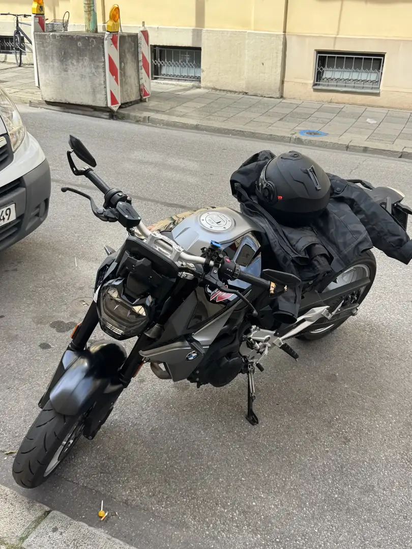 BMW F 900 R A2-Variante Schwarz - 2