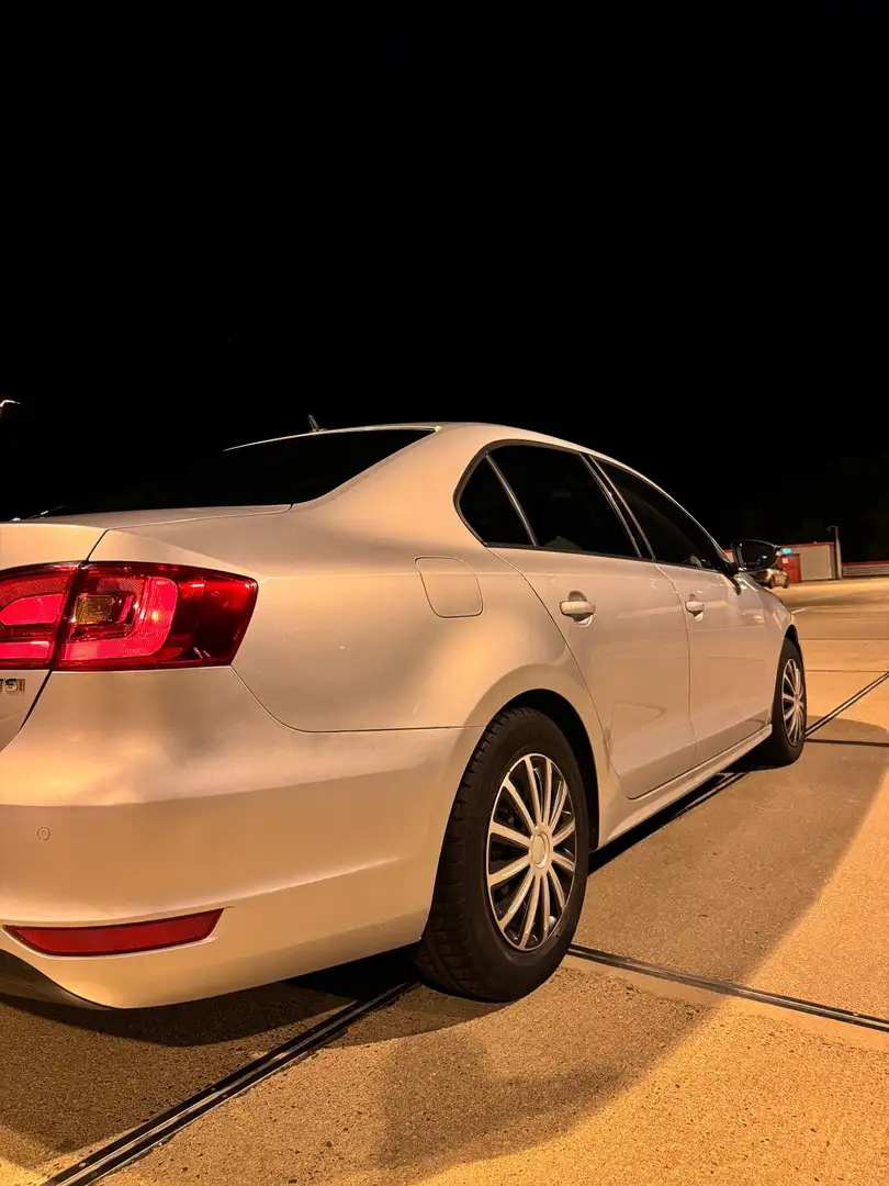 Volkswagen Jetta Jetta 1.4 TSI Match Silber - 2