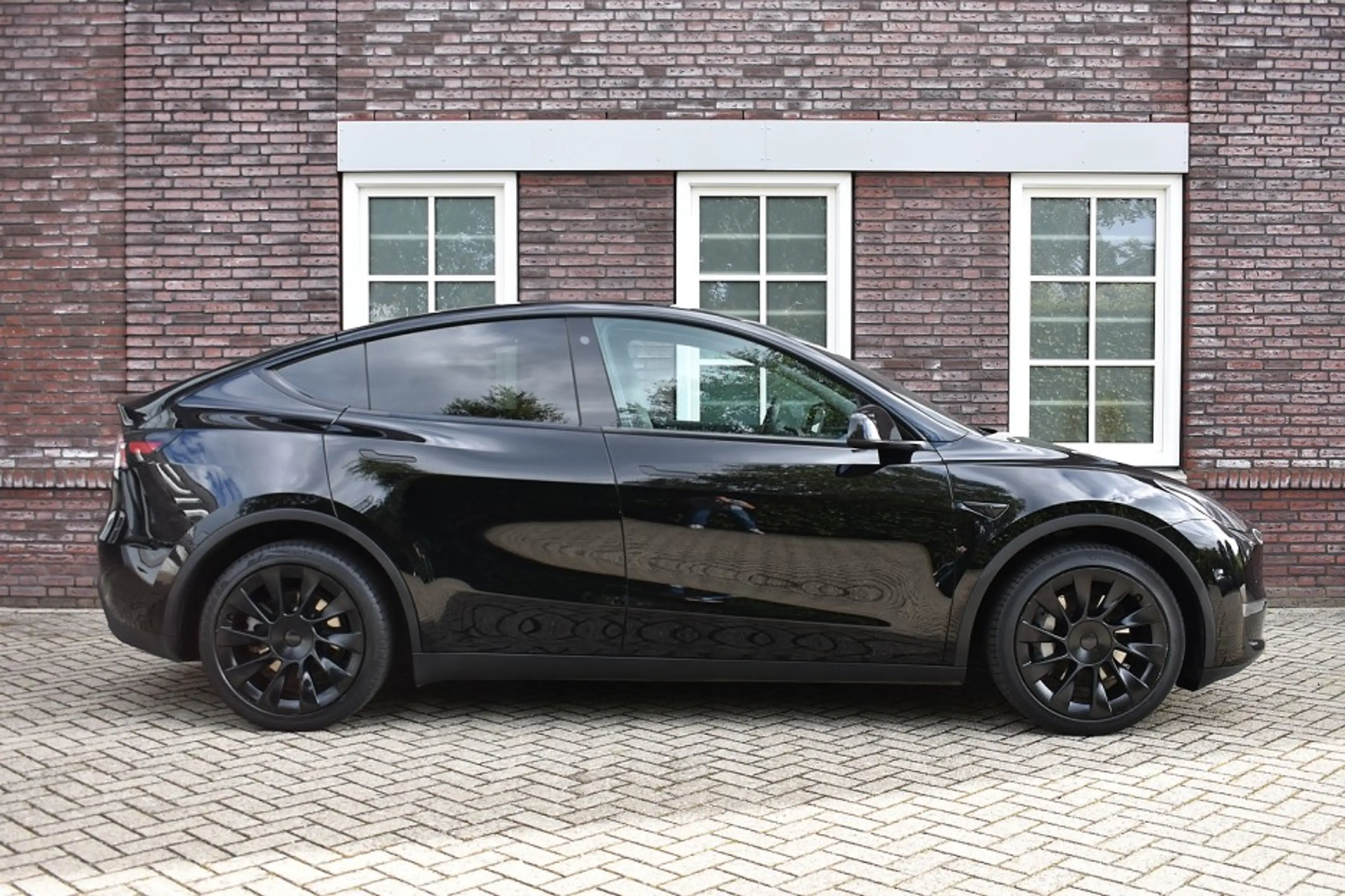 Tesla Model Y Long Range AWD 75 kWh Wij zijn op afspraak geopend — photo 5