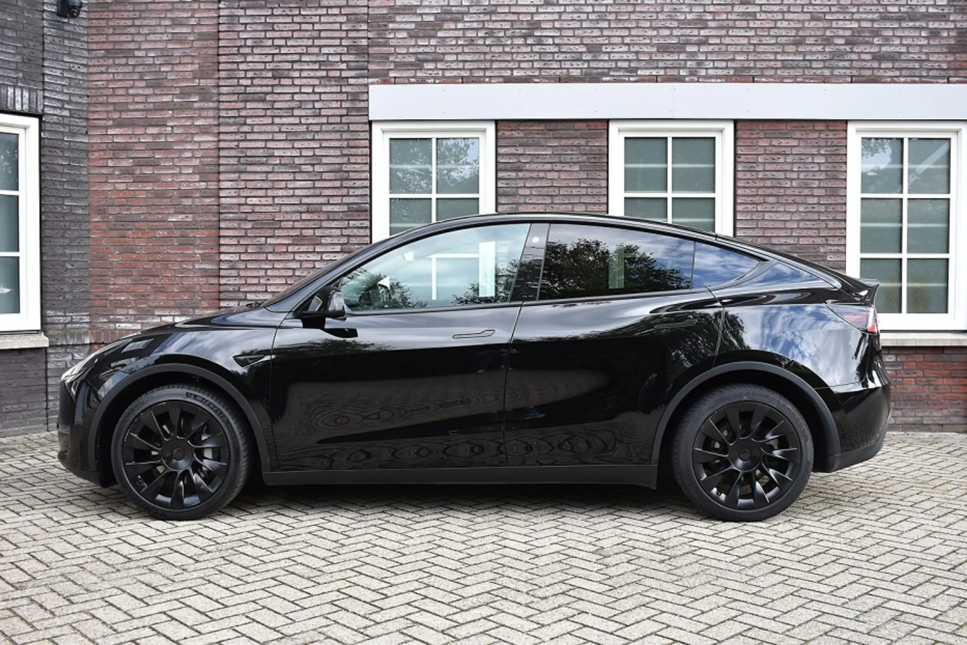 Tesla Model Y Long Range AWD 75 kWh Wij zijn op afspraak geopend — photo 8