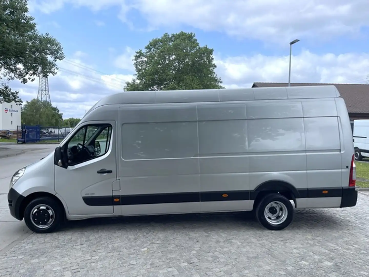 Renault Master 2.3 dCi 3.5t L4H3 Heck Silber - 2