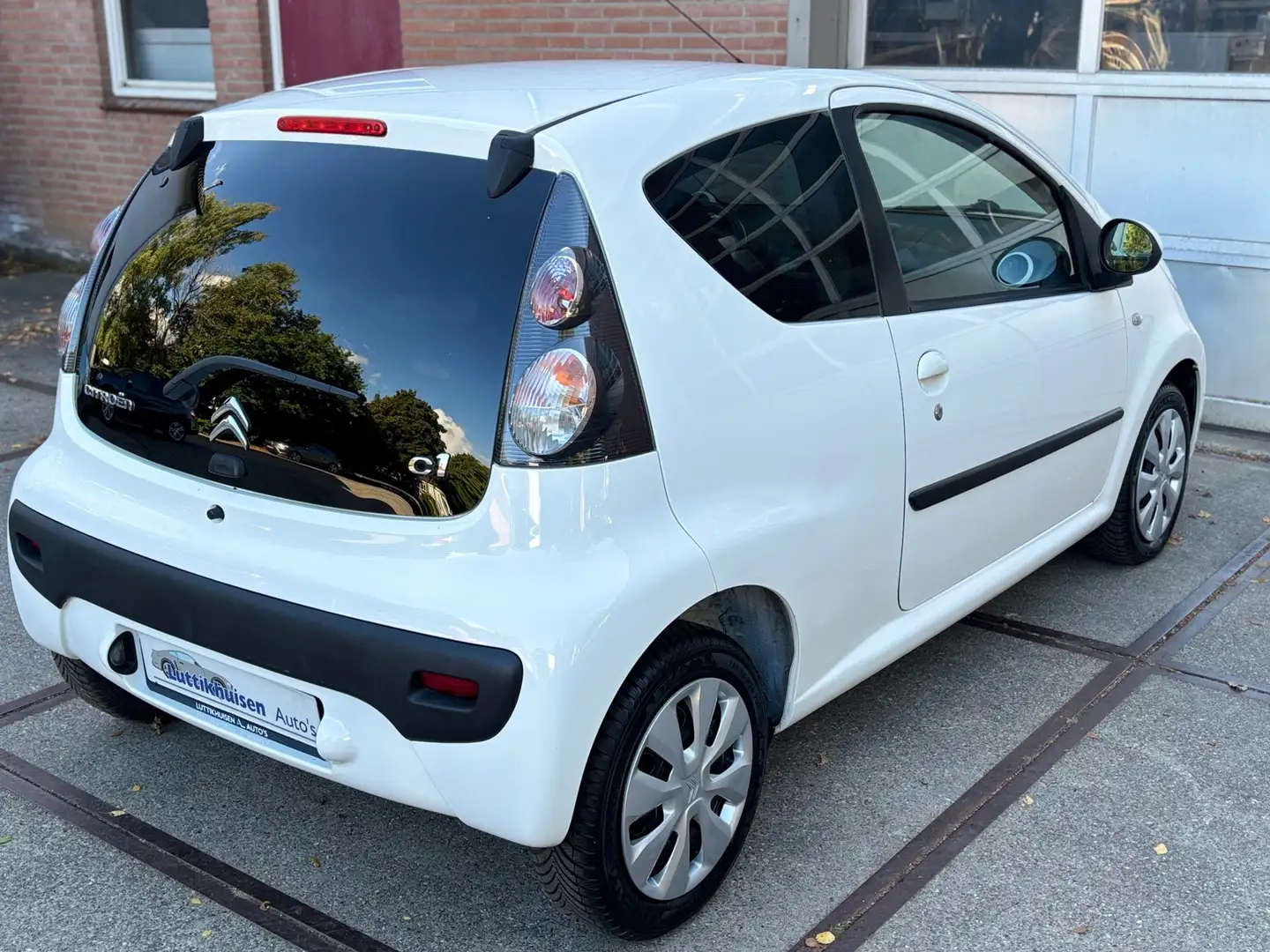 Citroen C1 1.0 Collection,49000 KM AANTOONBAAR,AIRCO,ELEK RAM Wit - 2