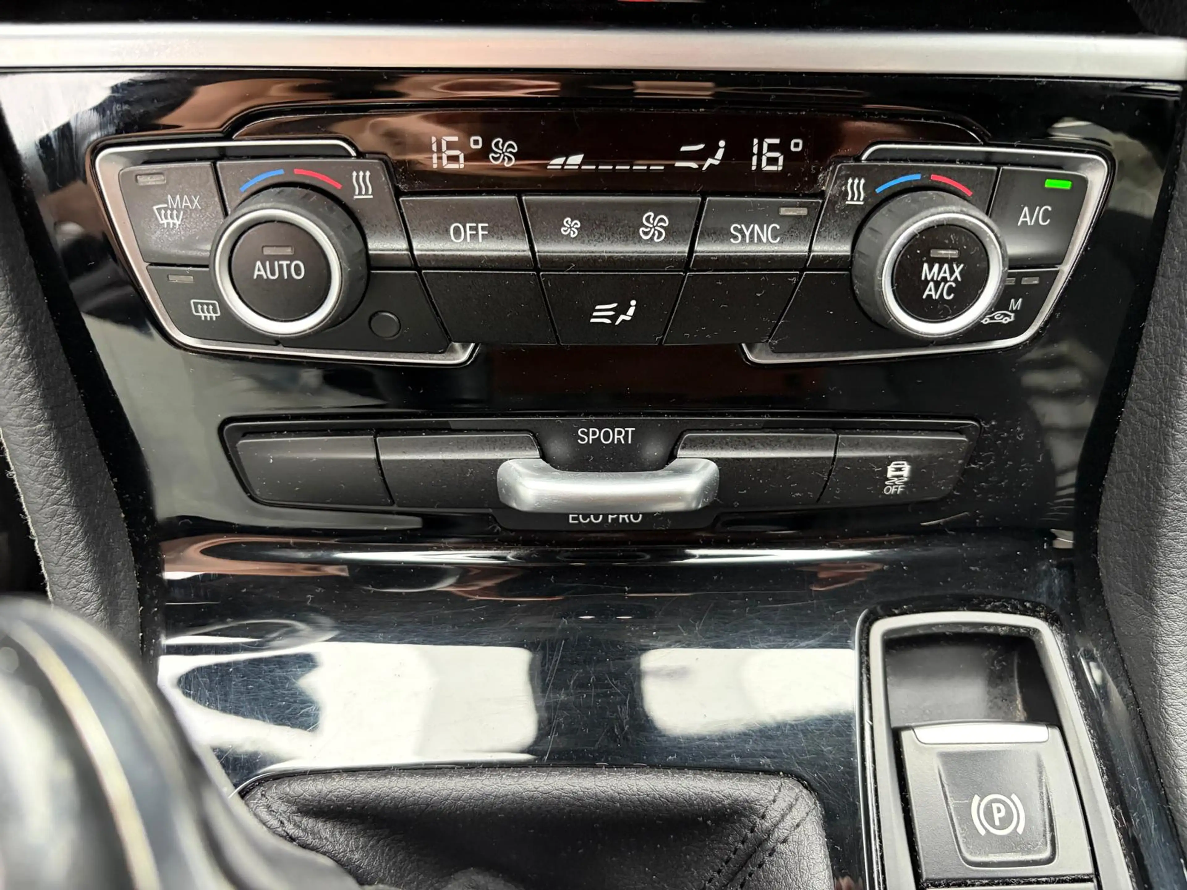 BMW 216 2-Serie Active Tourer (f45) 216i Executive Trekhaa — photo 7