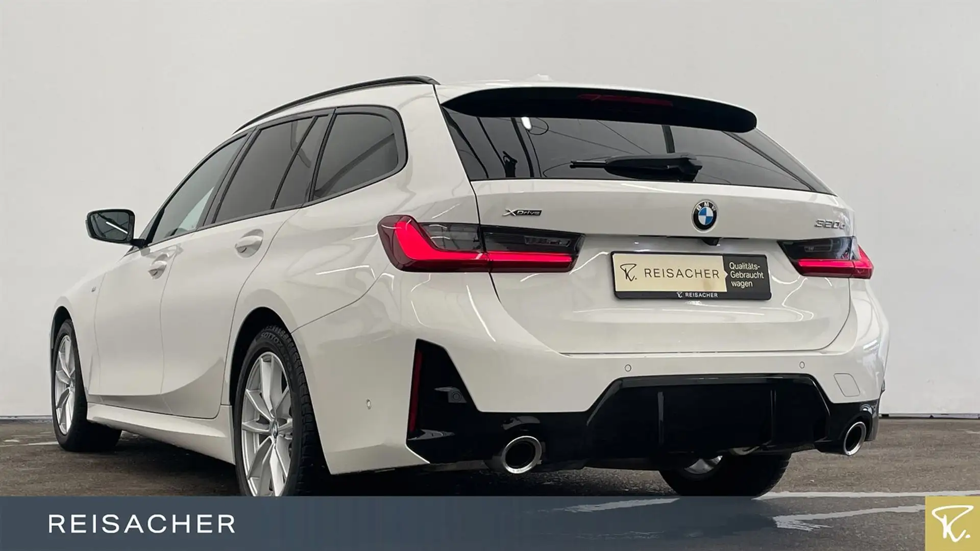 BMW 320 d A xDr Tou MSport AHK Pano ACC RFK HuD 17"LM Weiß - 2