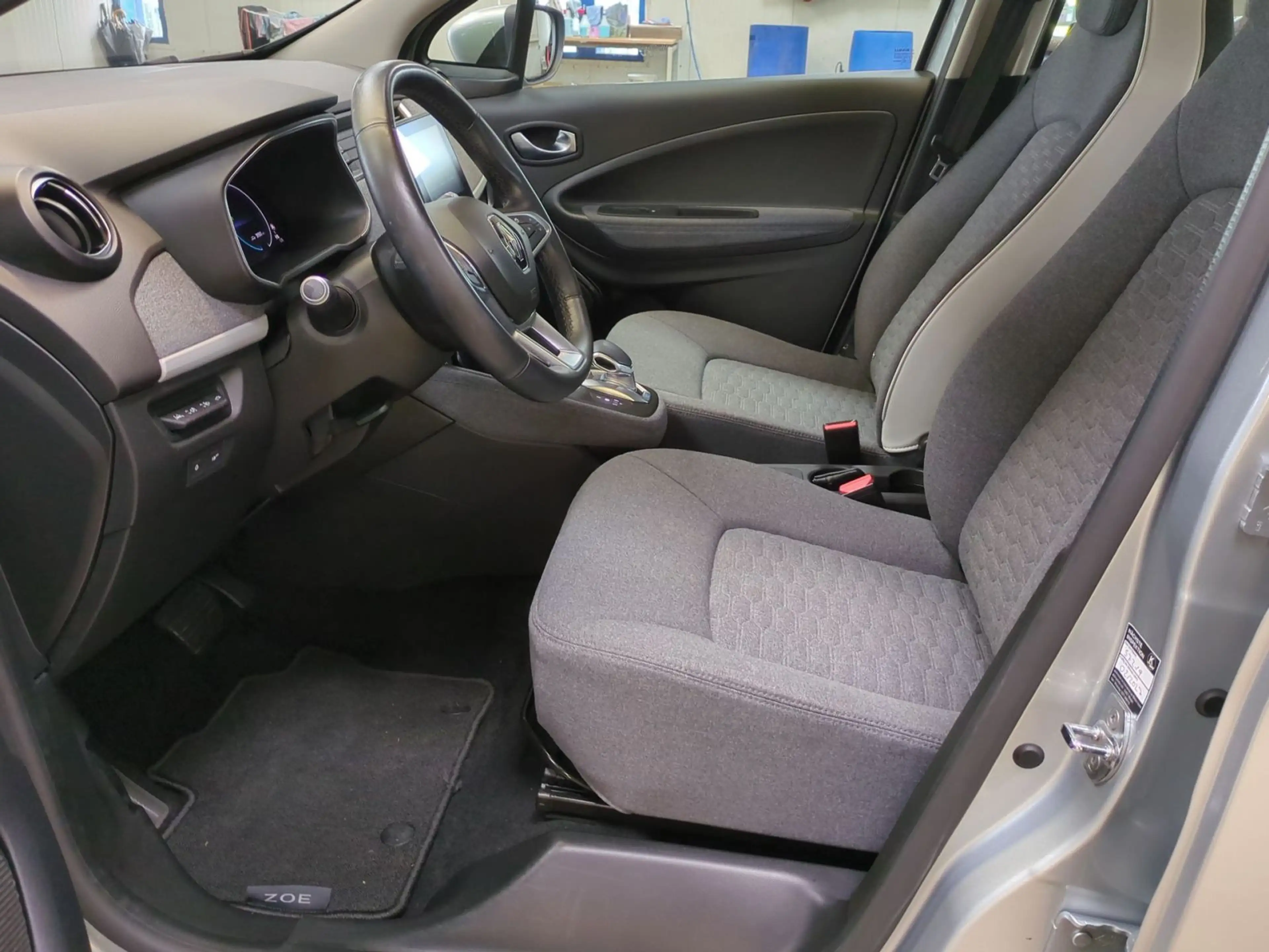 Renault ZOE Zoe R110 Experience ZE50*SHZ*LHZ*RFK*Allwetter* — photo 12