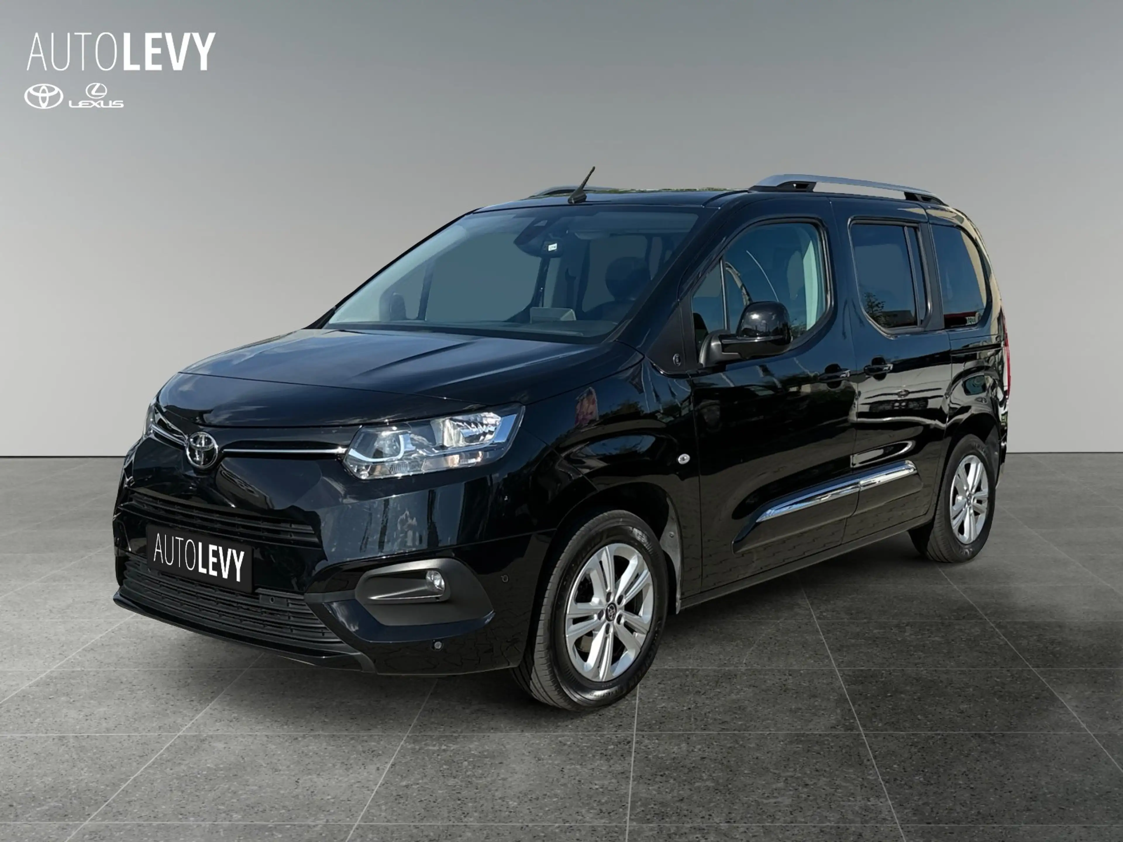 Toyota Proace City Verso 1.2 CARPLAY*SZH*PANO*PDC*RFK — photo 2