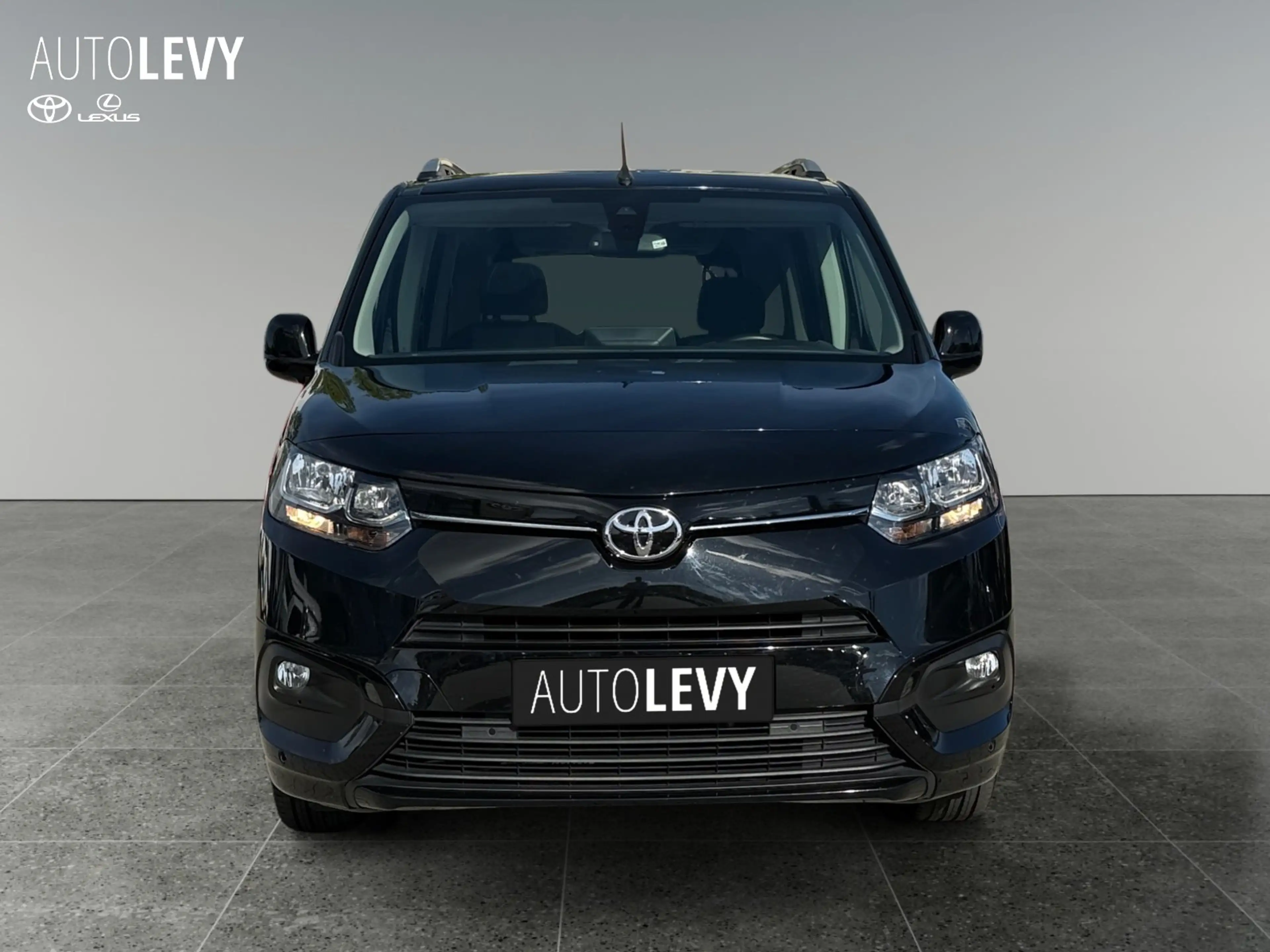 Toyota Proace City Verso 1.2 CARPLAY*SZH*PANO*PDC*RFK — photo 9