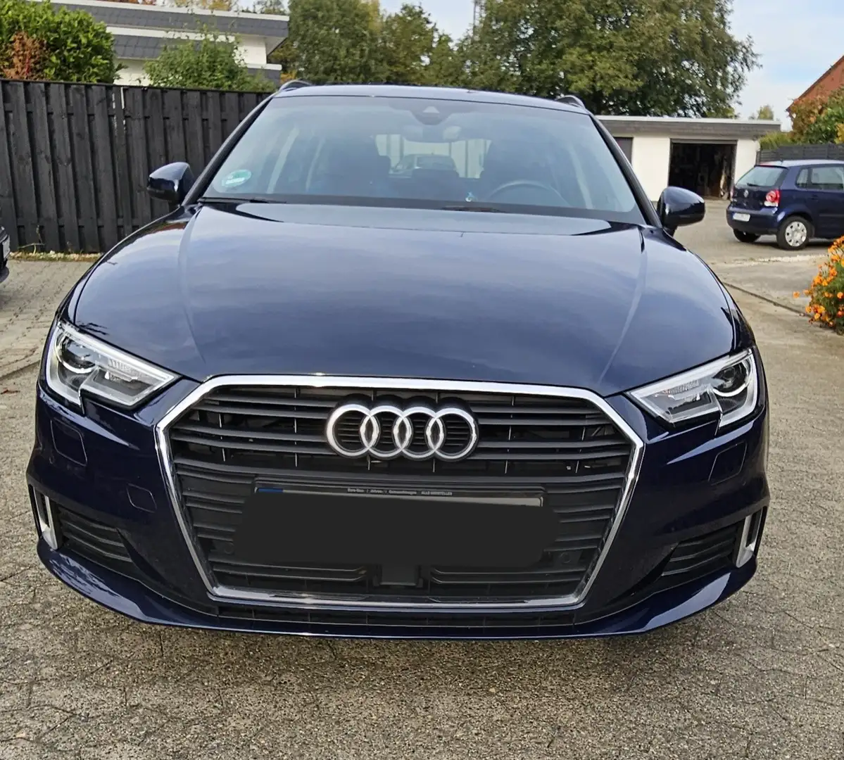 Audi A3 sport Blau - 2