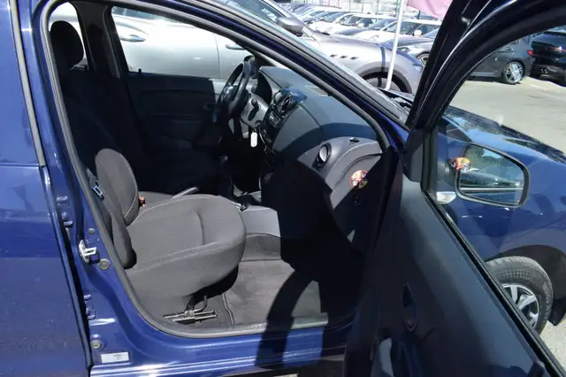 Dacia Sandero view 11