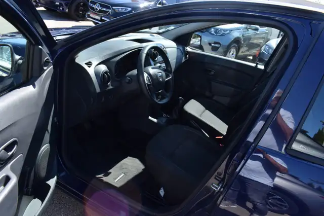 Dacia Sandero view 7