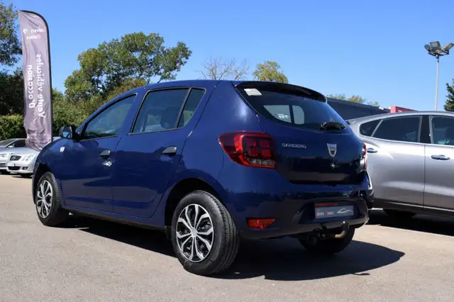Dacia Sandero view 3