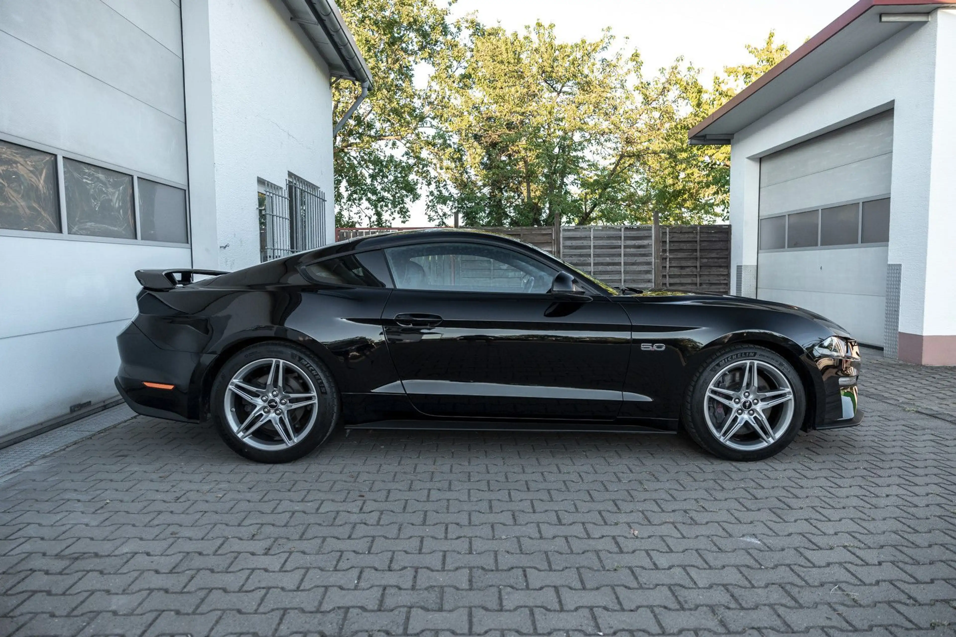Ford Mustang GT Fastback PERFORMANCE+PREMIUM — photo 4