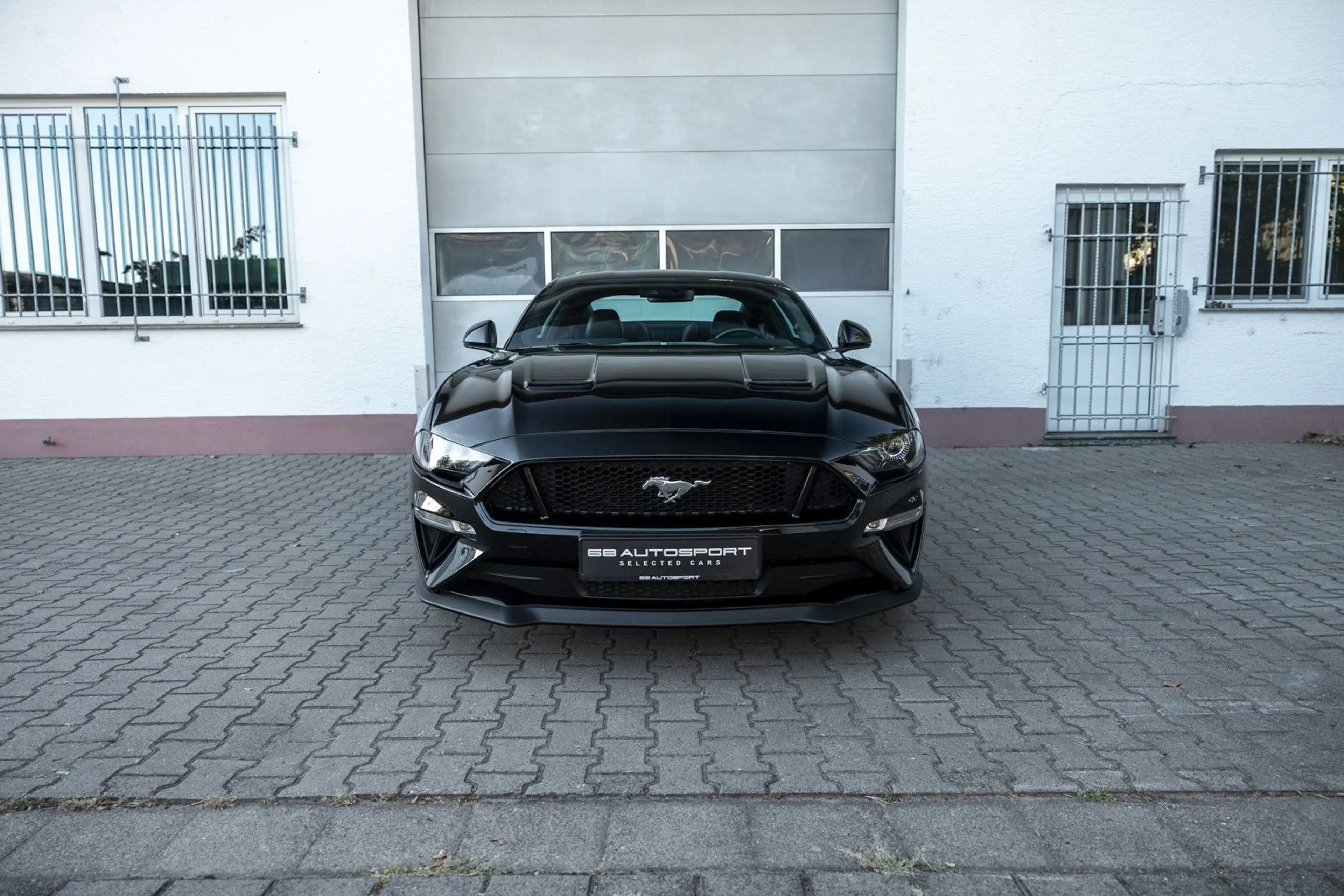 Ford Mustang GT Fastback PERFORMANCE+PREMIUM — photo 2