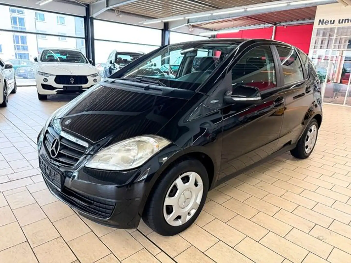 Mercedes-Benz A 160 *KLIMA+E-FH+SERVO+5-TÜRIG+TÜV-NEU* Schwarz - 2