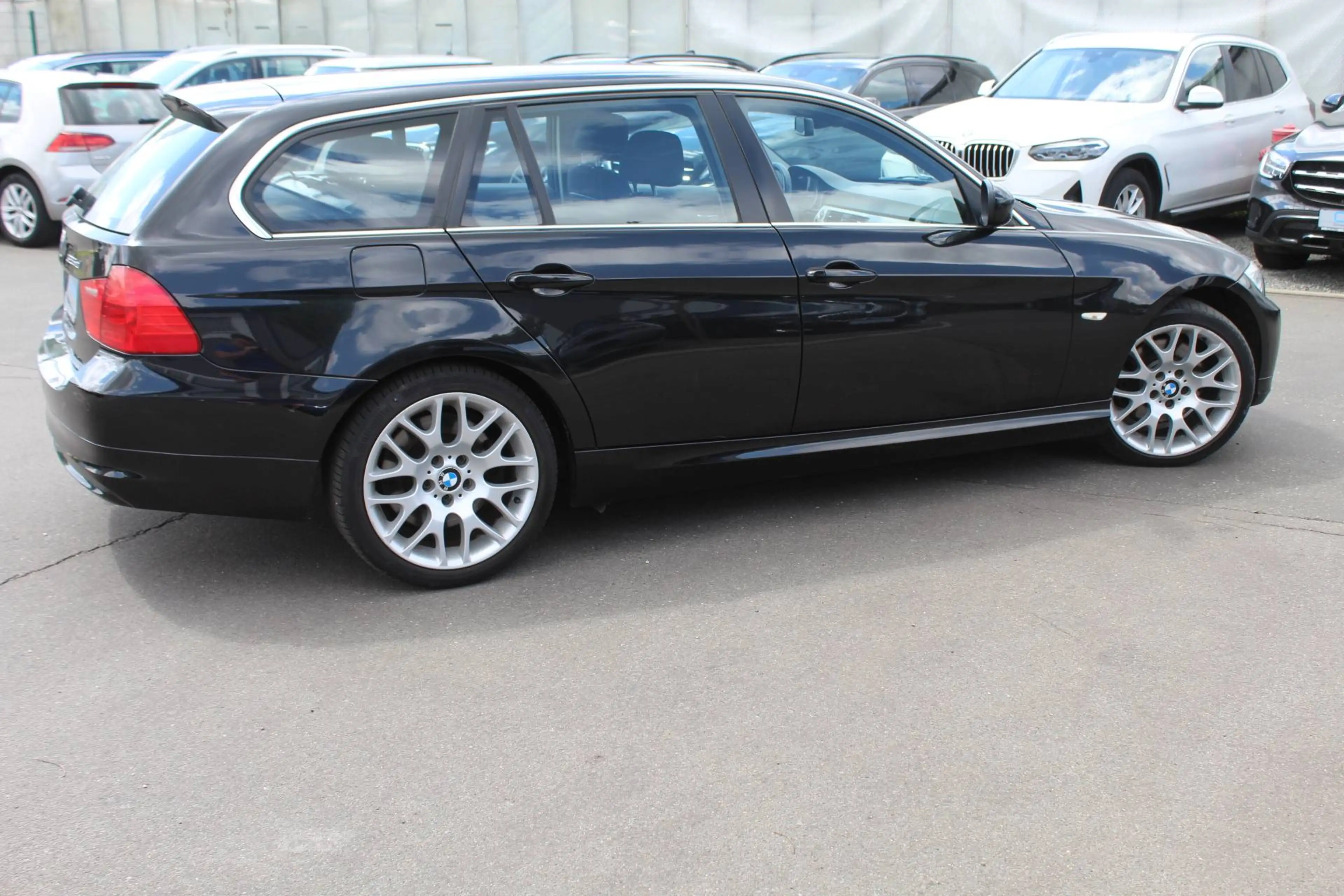 BMW 325 d Tour. Aut. +AHK+PDC+Tempo.+18 Zoll — photo 8