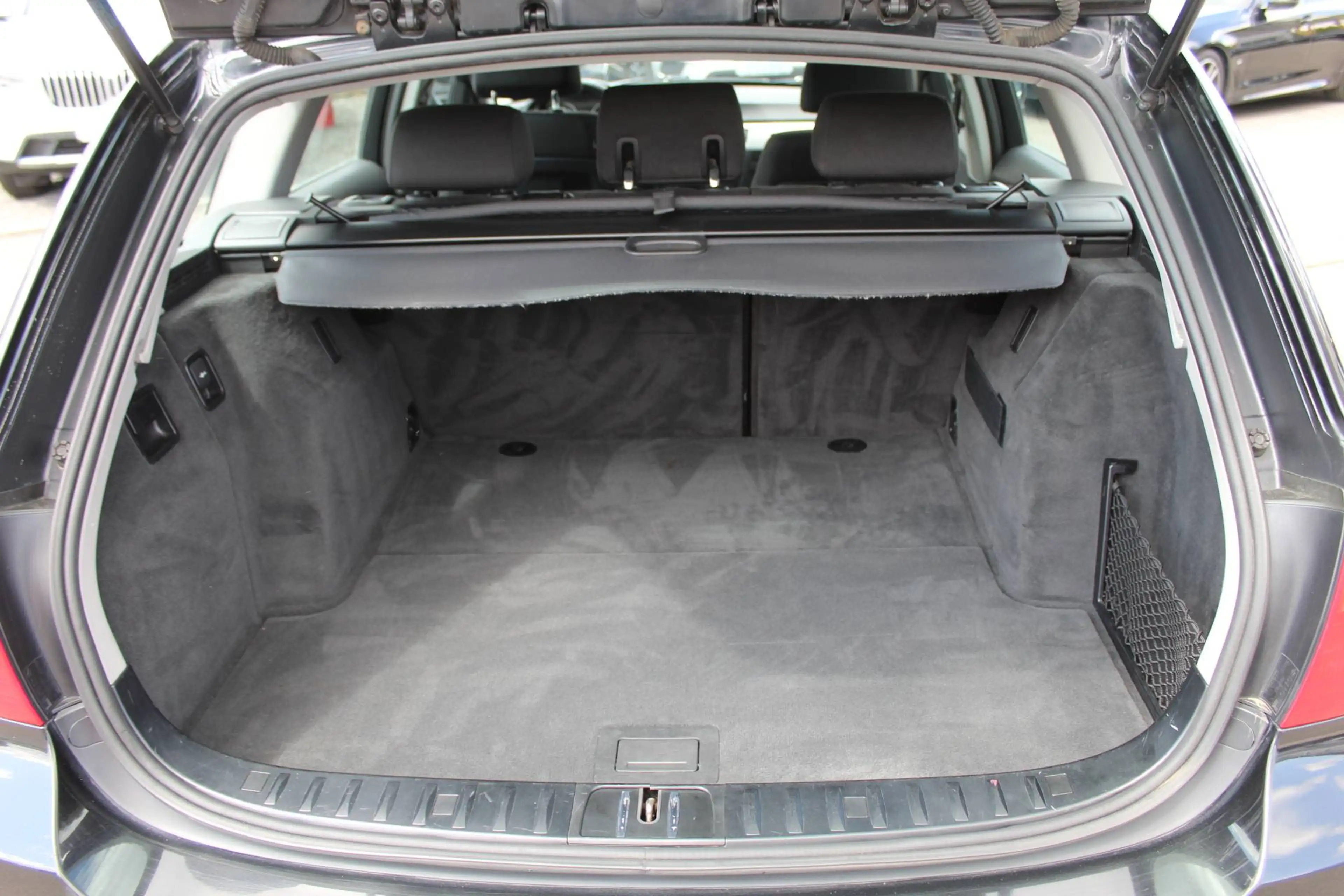 BMW 325 d Tour. Aut. +AHK+PDC+Tempo.+18 Zoll — photo 11