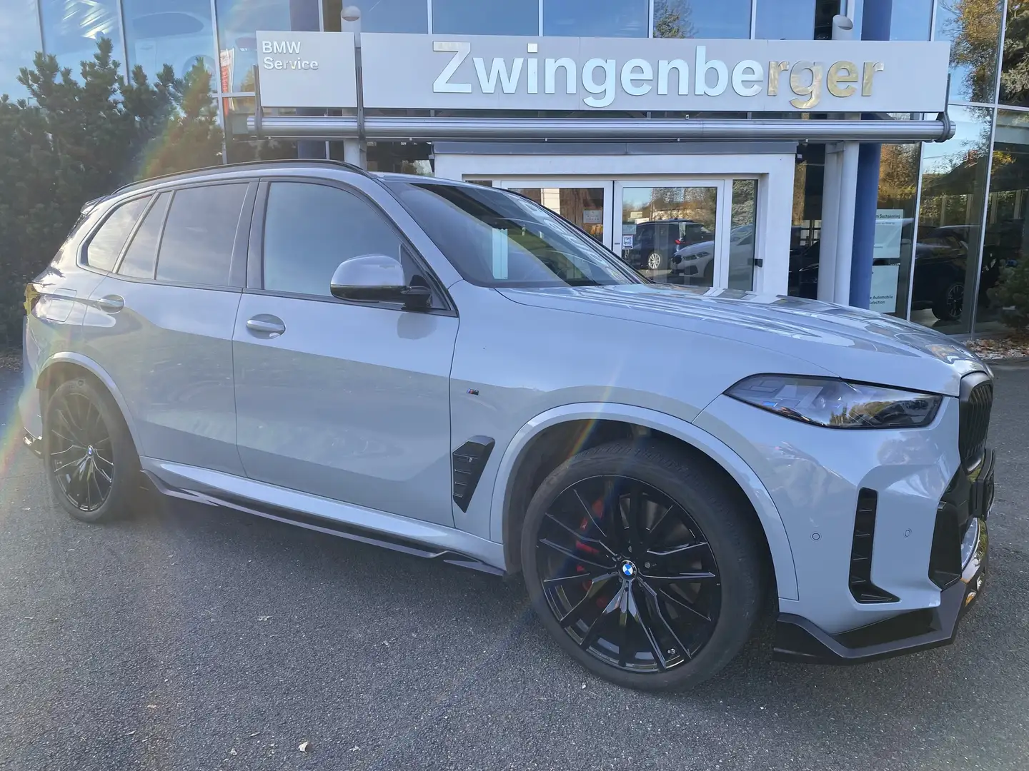 BMW X5 xDrive50e M Sport, M-Performance, AHK, Grau - 1