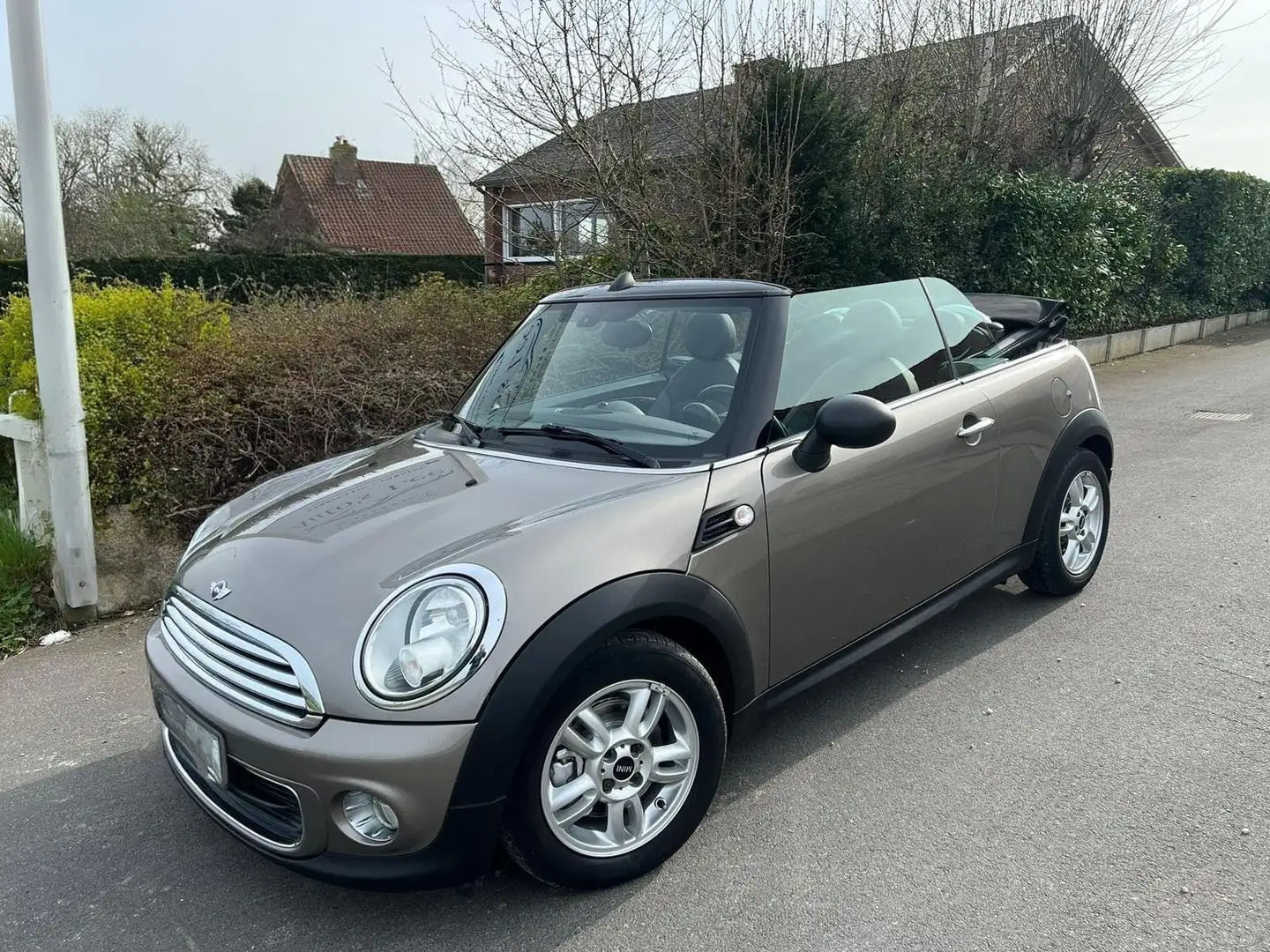 MINI One Cabrio Mini One Cabrio Bronce - 2