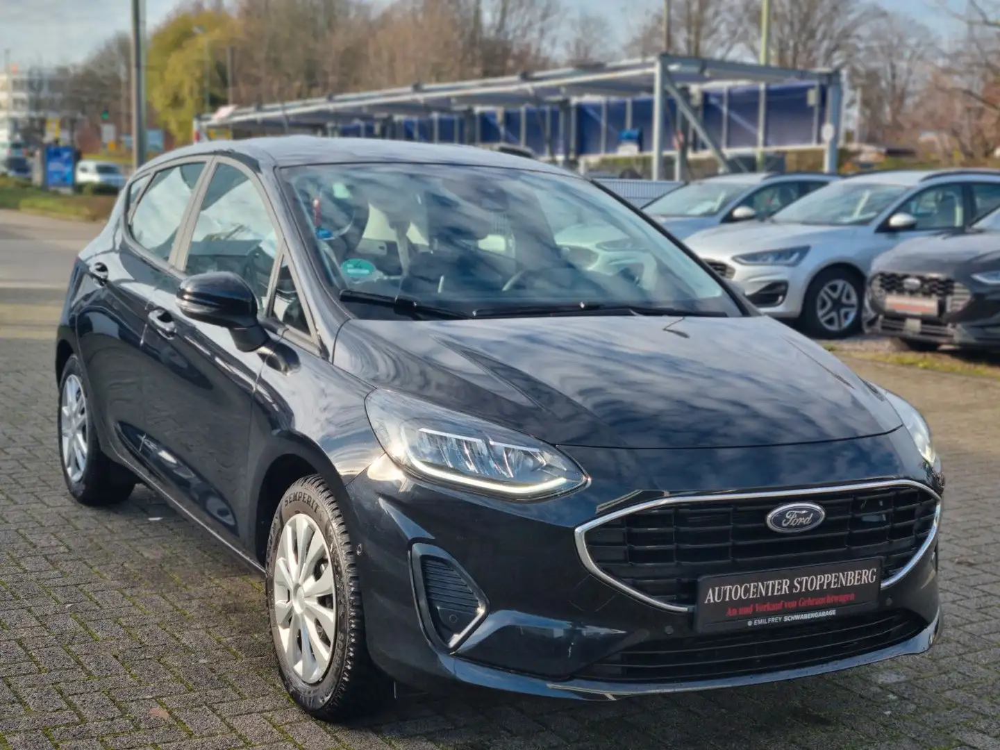 Ford Fiesta 1.1 S&S 1.Hand|Kamera|Navi|Garantie Schwarz - 2