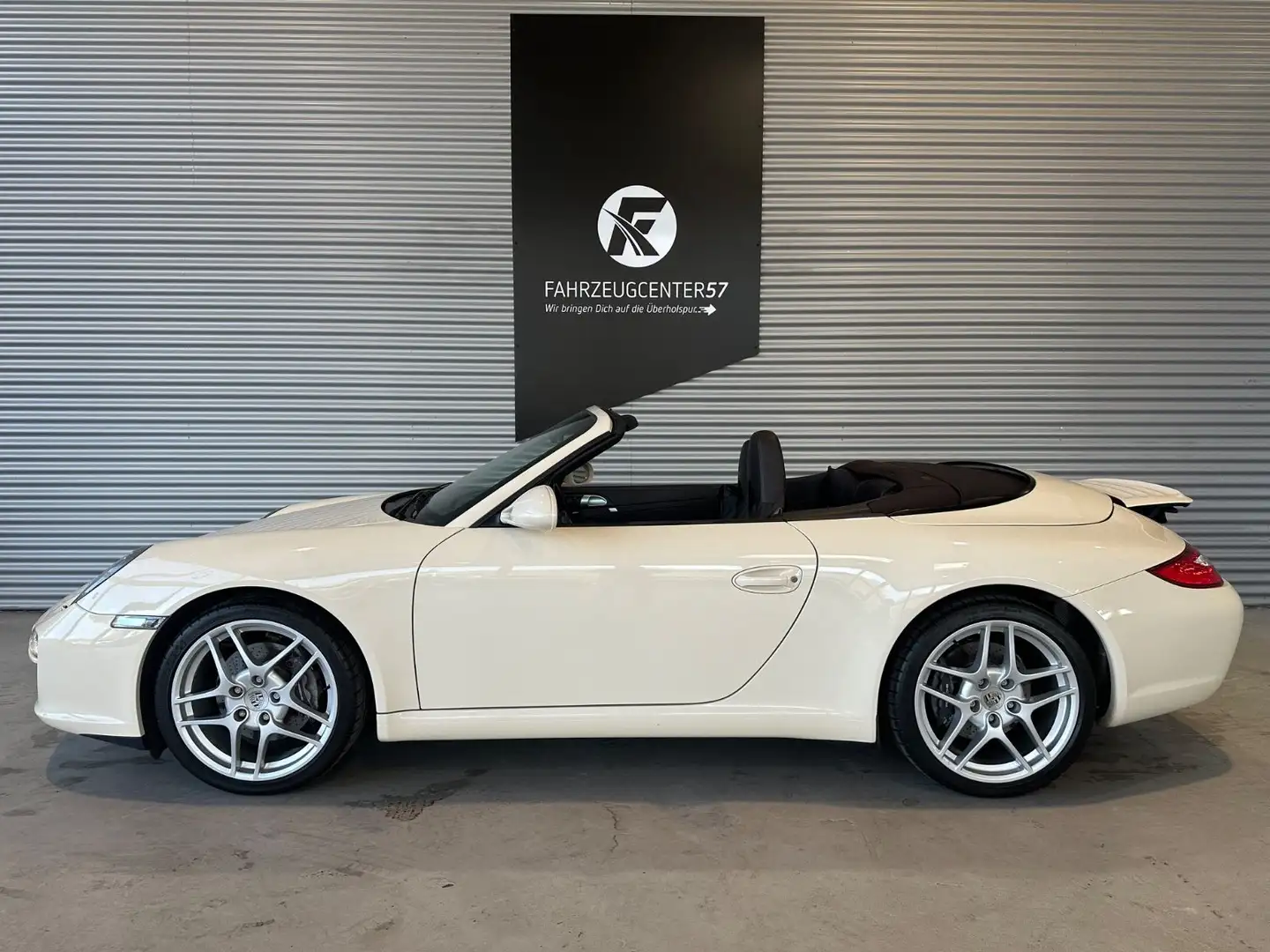 Porsche 997 911 Carrera Cabrio FACELIFT/BOSE/NAVI/PDC Weiß - 2