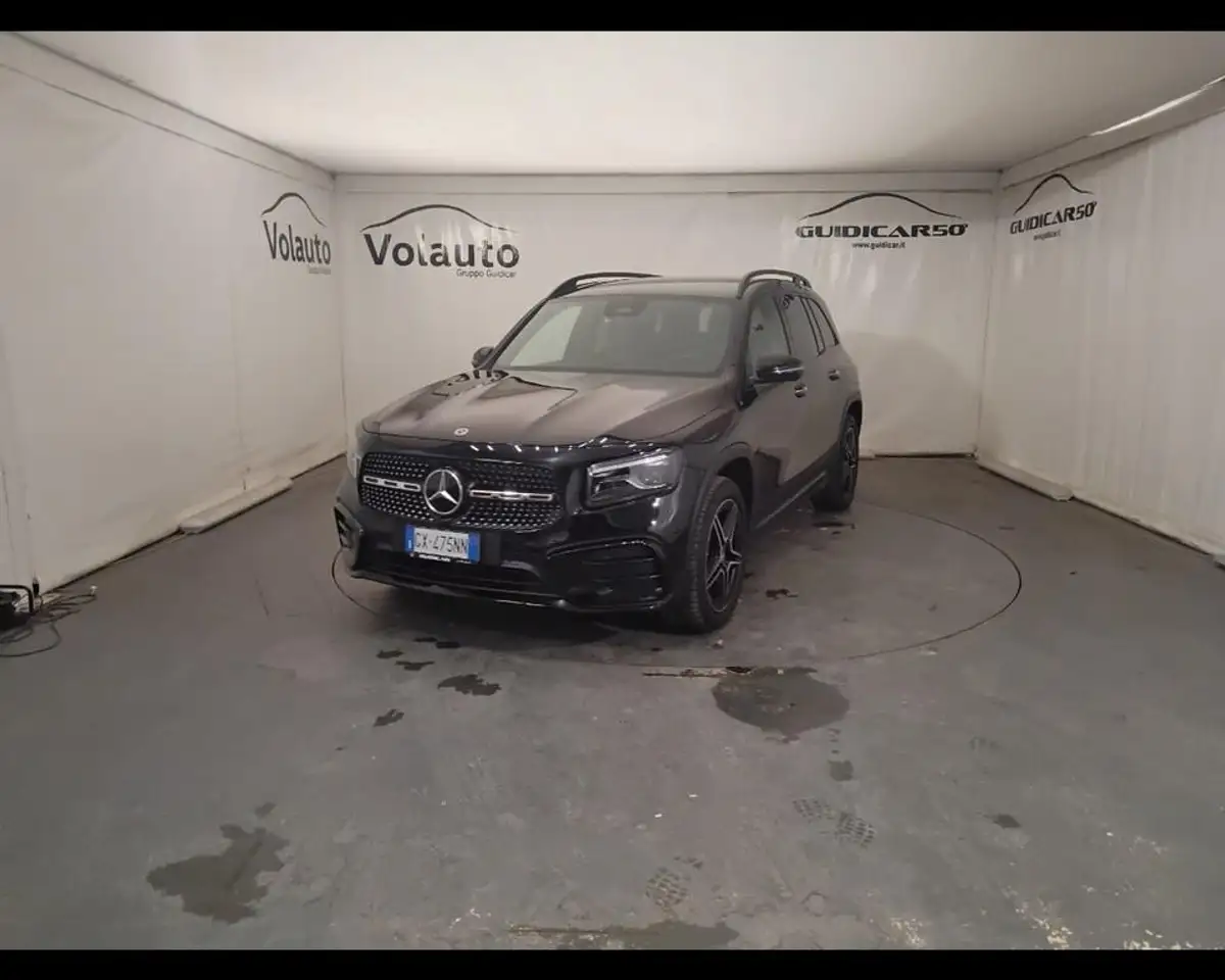 Mercedes-Benz GLB 180