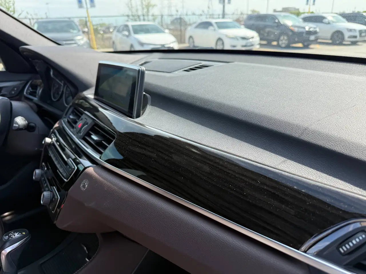 BMW X1 снимка BMW X1