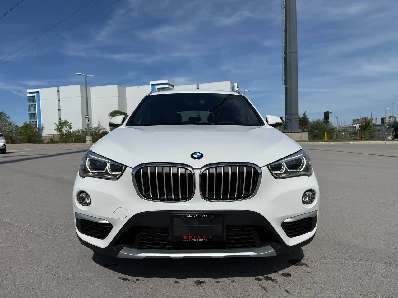 BMW X1 снимка BMW X1