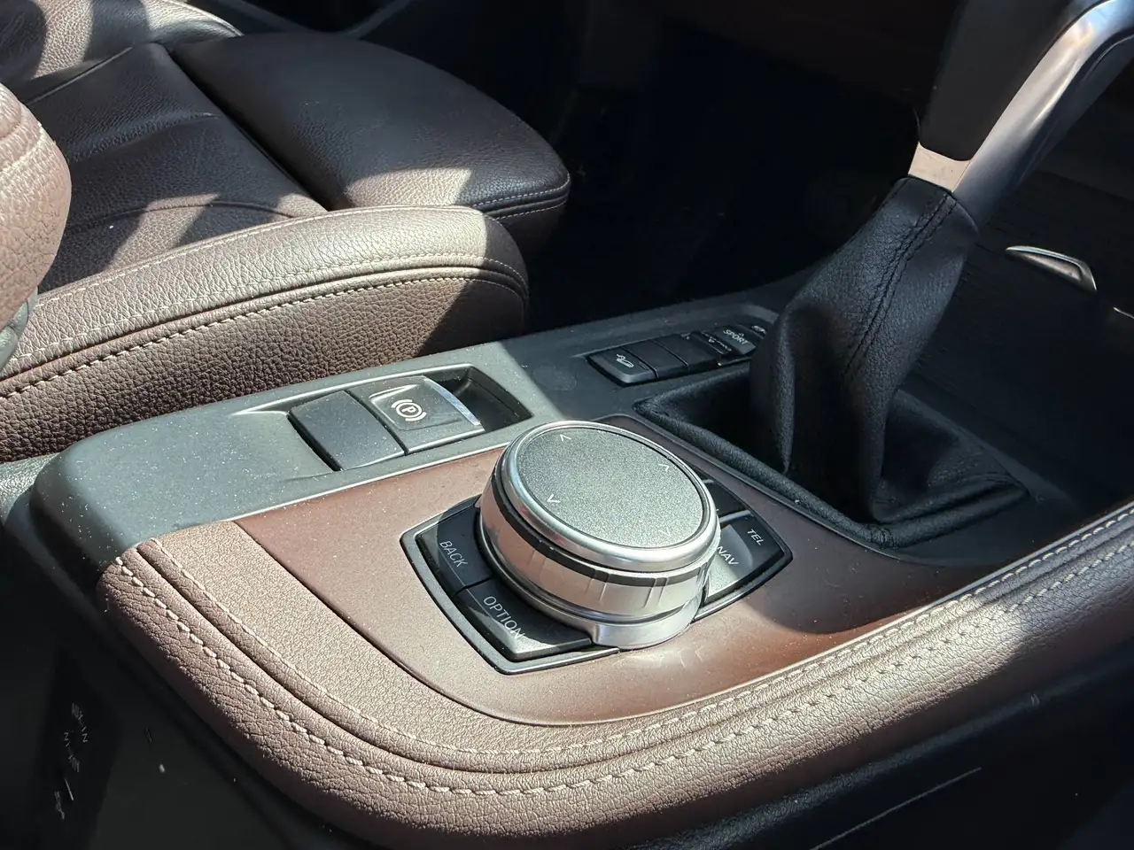 BMW X1 снимка BMW X1