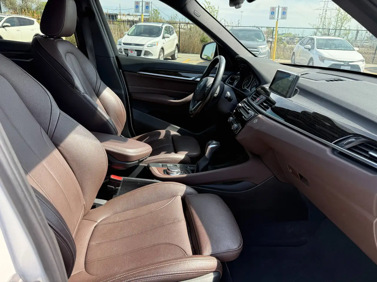 BMW X1 снимка BMW X1