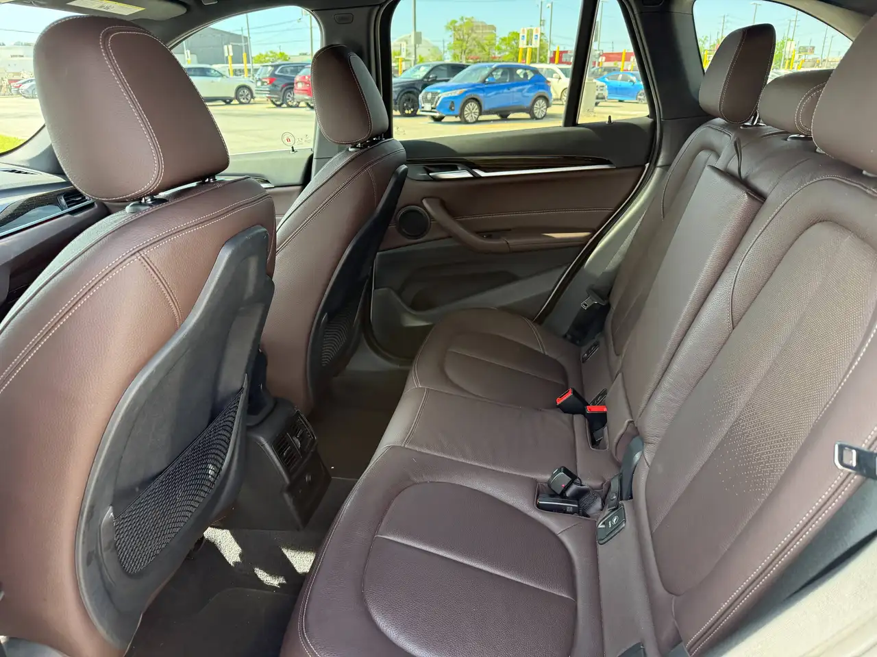 BMW X1 снимка BMW X1