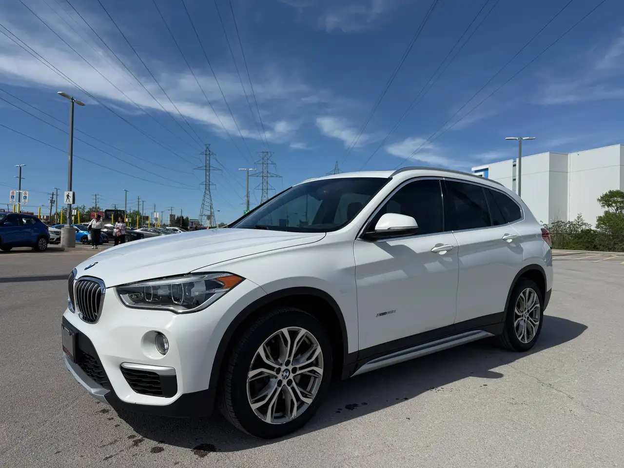 BMW X1 снимка BMW X1