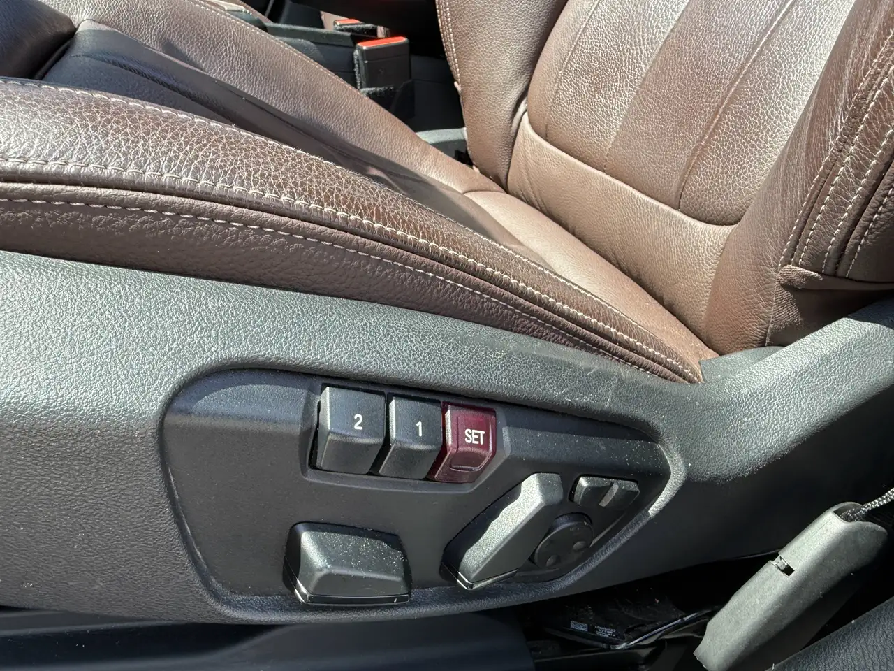 BMW X1 снимка BMW X1