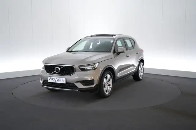 Volvo XC40 1.5 T2 Geartr. Momentum Pro LEDER/CUIR LED GPS PDC