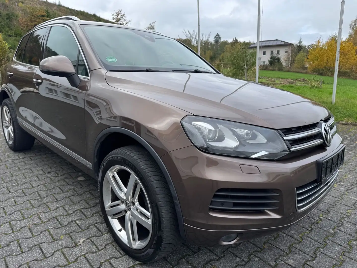 Volkswagen Touareg V8 TDI-Leder-AHK-Tüv/Au neu Brun - 1