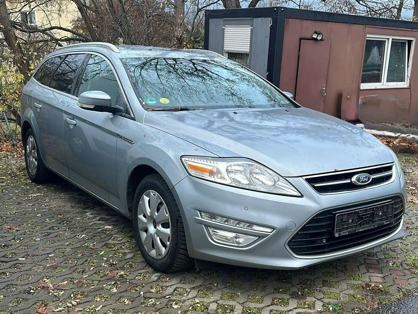 Ford Mondeo Mondeo Turnier Diesel Turnier 2.0 TDCi Trend Gris - 1