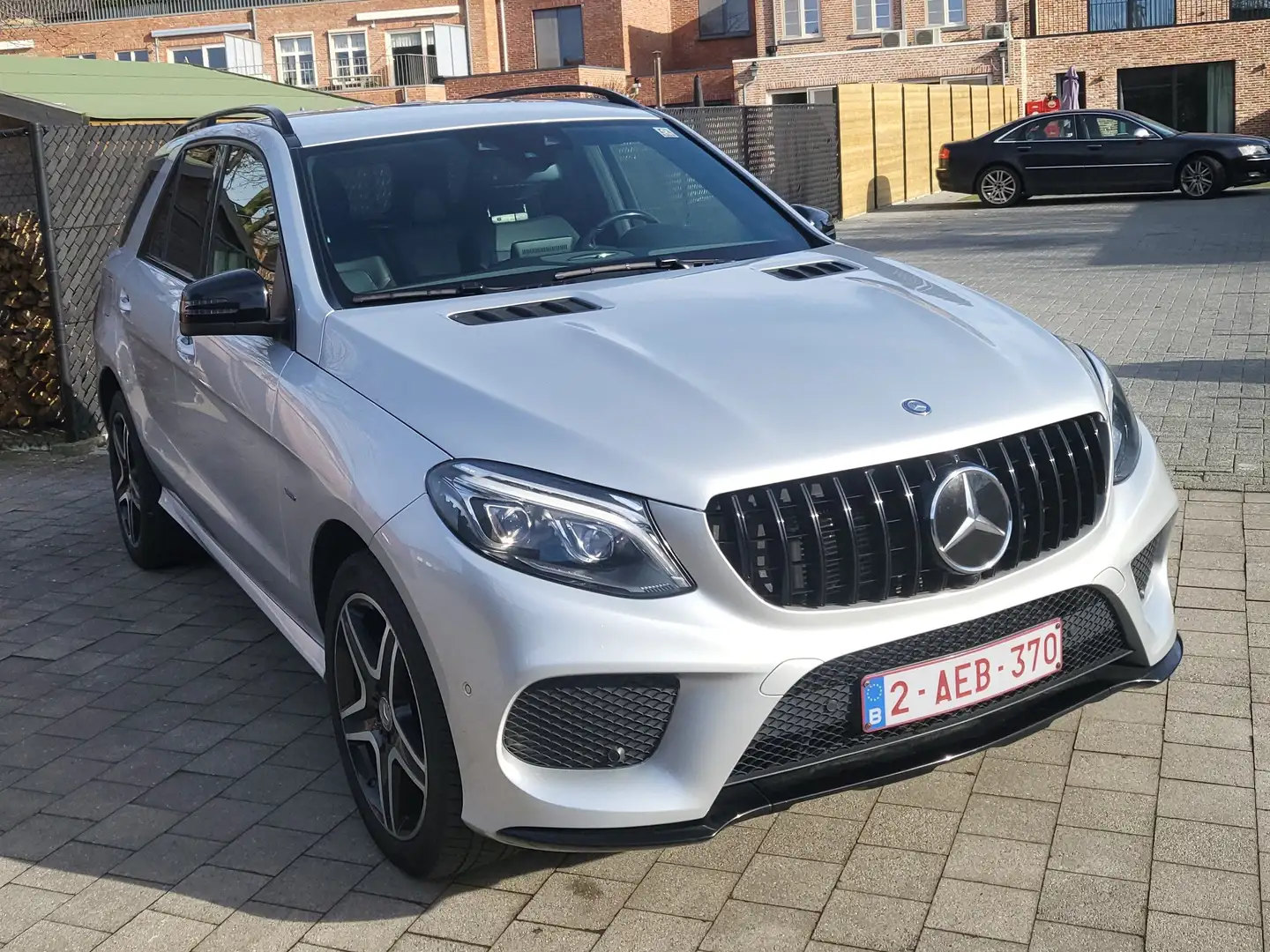 Mercedes-Benz GLE 500 GLE 500 e 4Matic 7G-TRONIC AMG Line Argent - 1