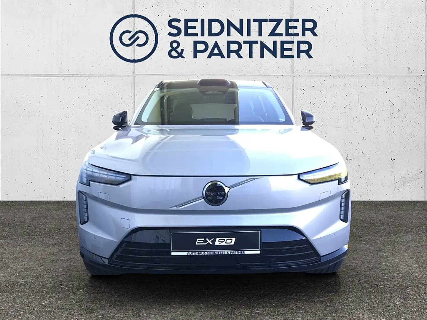 Volvo EX90 Ultra Twin AWD Silber - 2