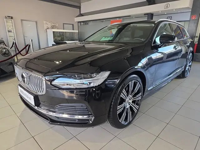 Volvo V90 T6 Inscription Recharge AWD B&W FourC Nappa