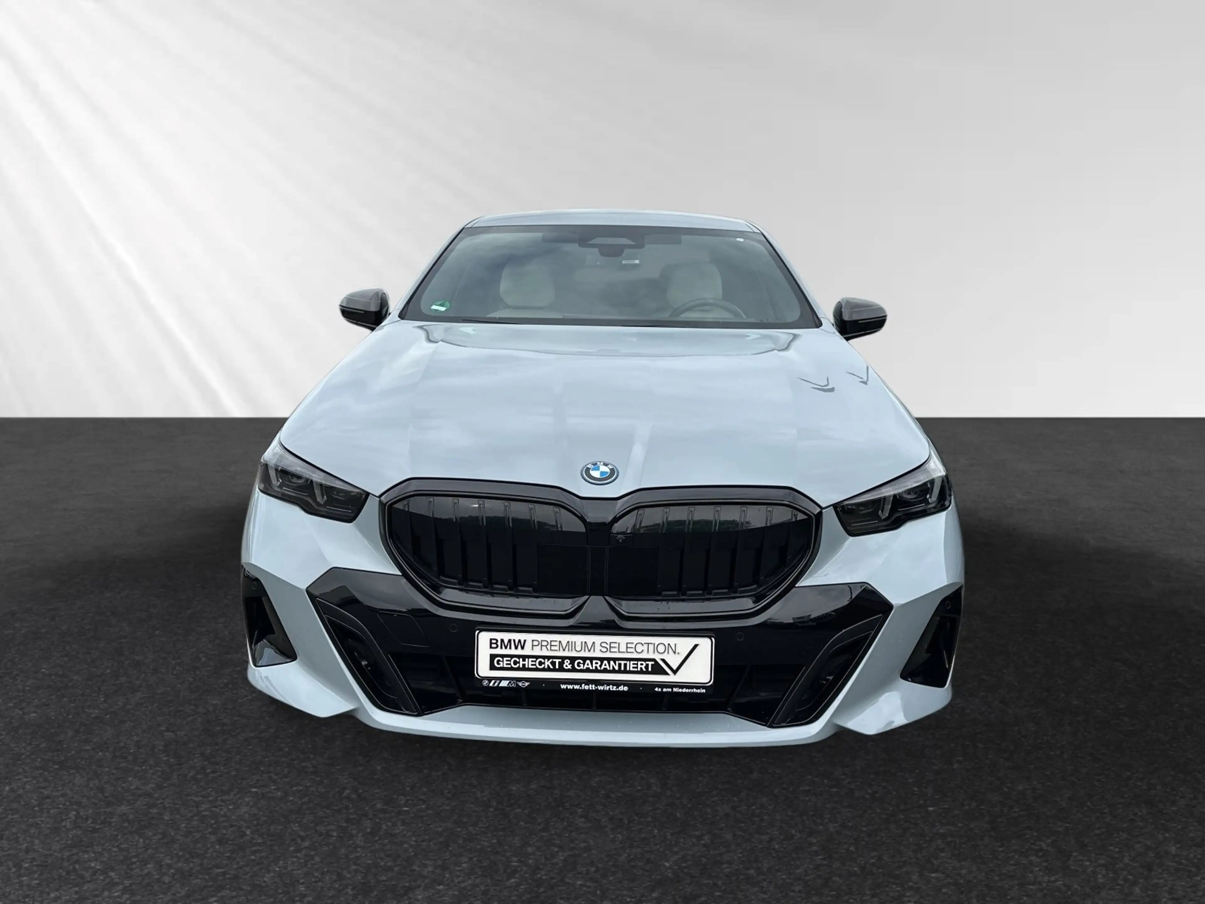 BMW 550 e xDrive M Sport Pro|Autobahnassistent|H/K — photo 7
