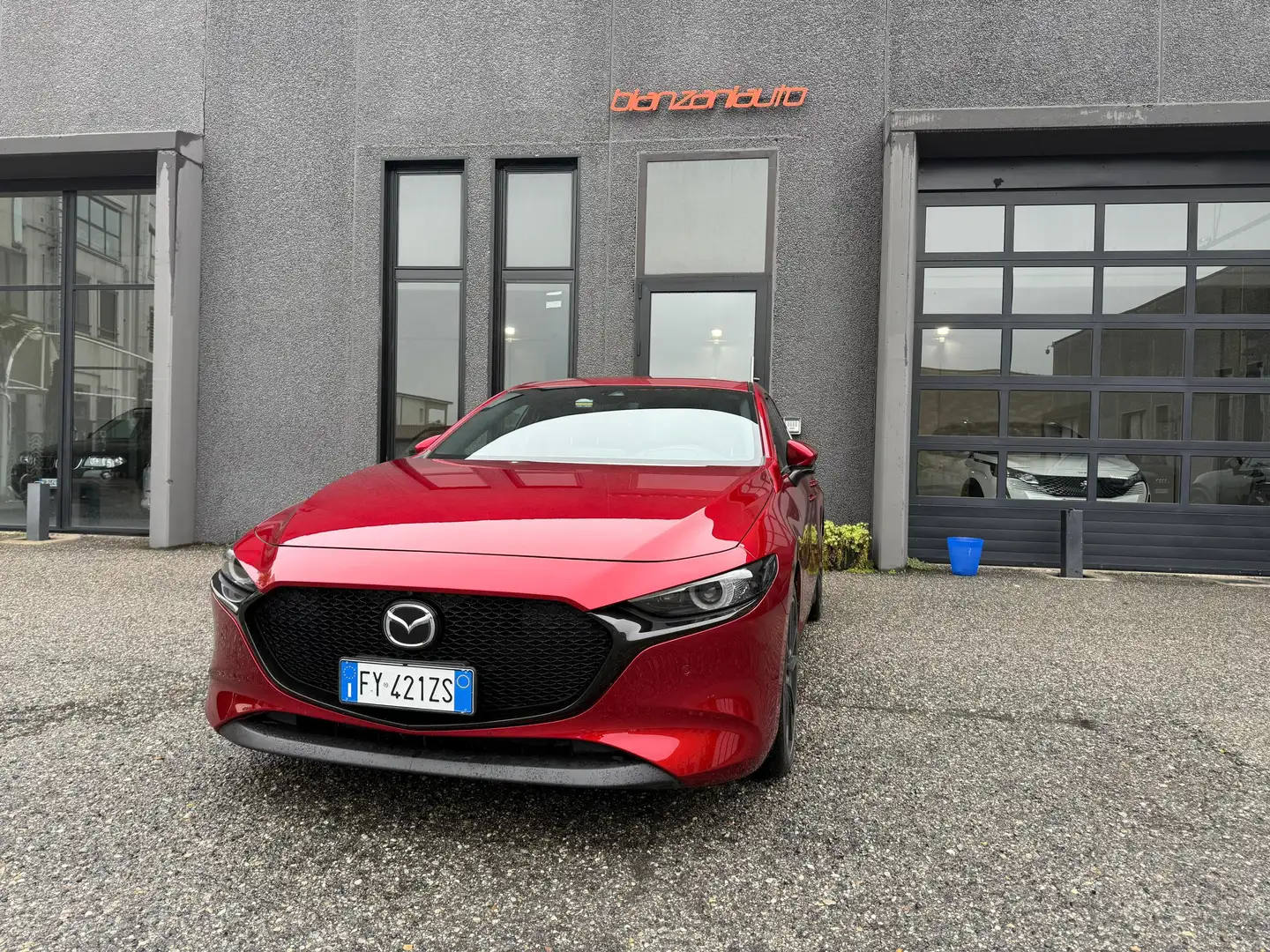 Mazda 3 3 2.0 m-hybrid Exclusive Design Pack awd 180cv 6at Rosso - 1