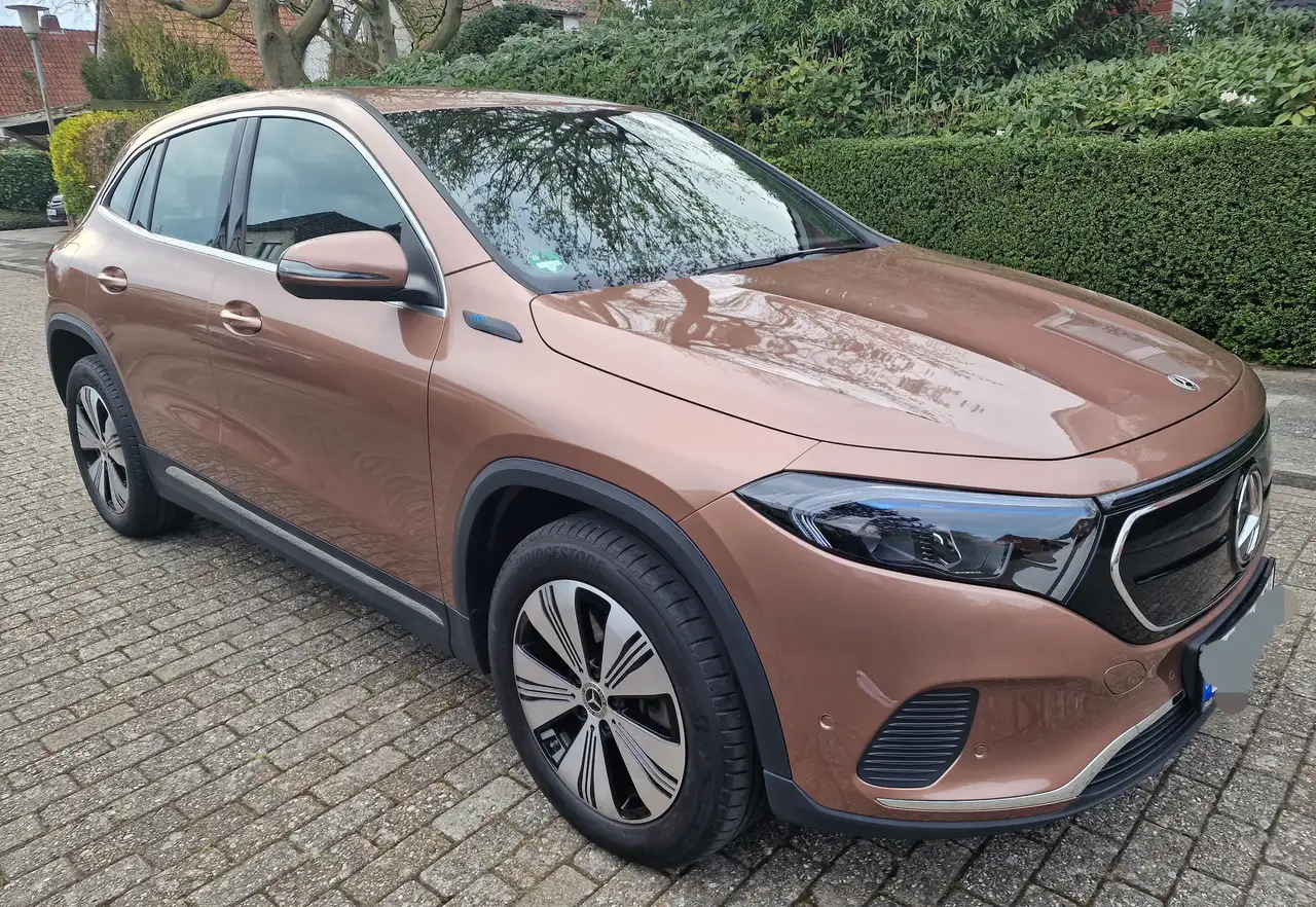 Mercedes-Benz EQA 250