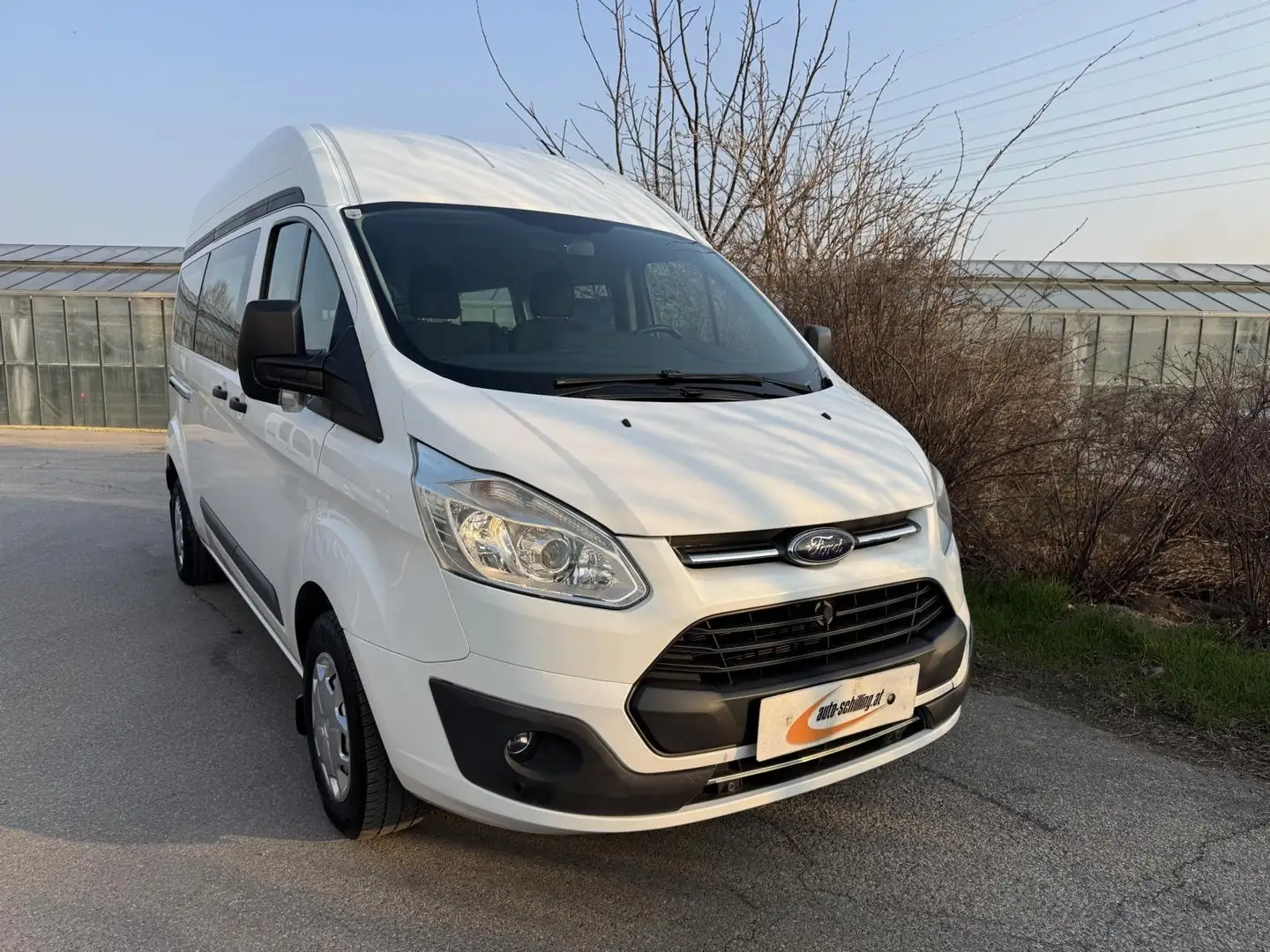 Ford Transit Custom +++ 9 Sitze +++ 310 L2 Trend 1.Besitz MWST Weiß - 1