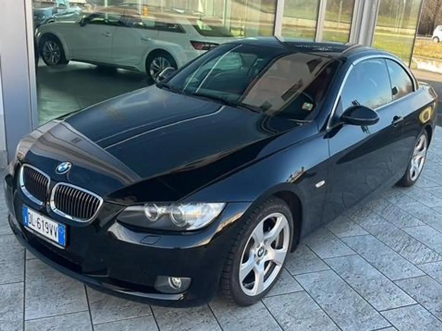 BMW 325 325d Cabrio Eletta STEPTRONIC Schwarz - 1