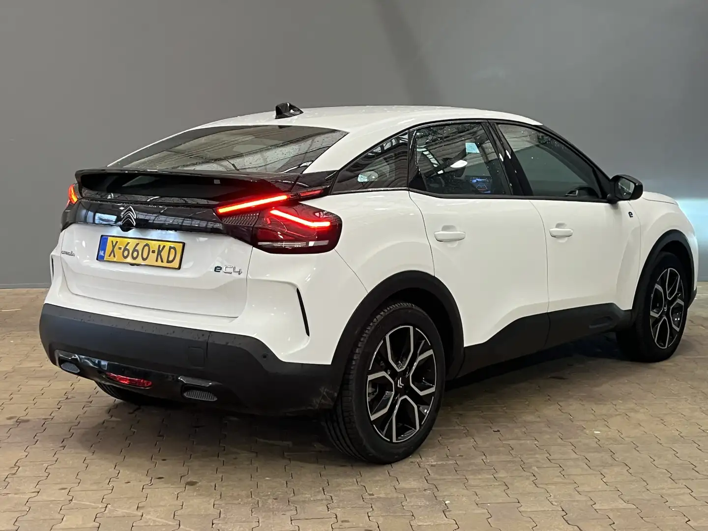 Citroen E-C4 Electric Feel Pack 50 kWh Climate | Cruise | Carplay/Androi bijela - 2