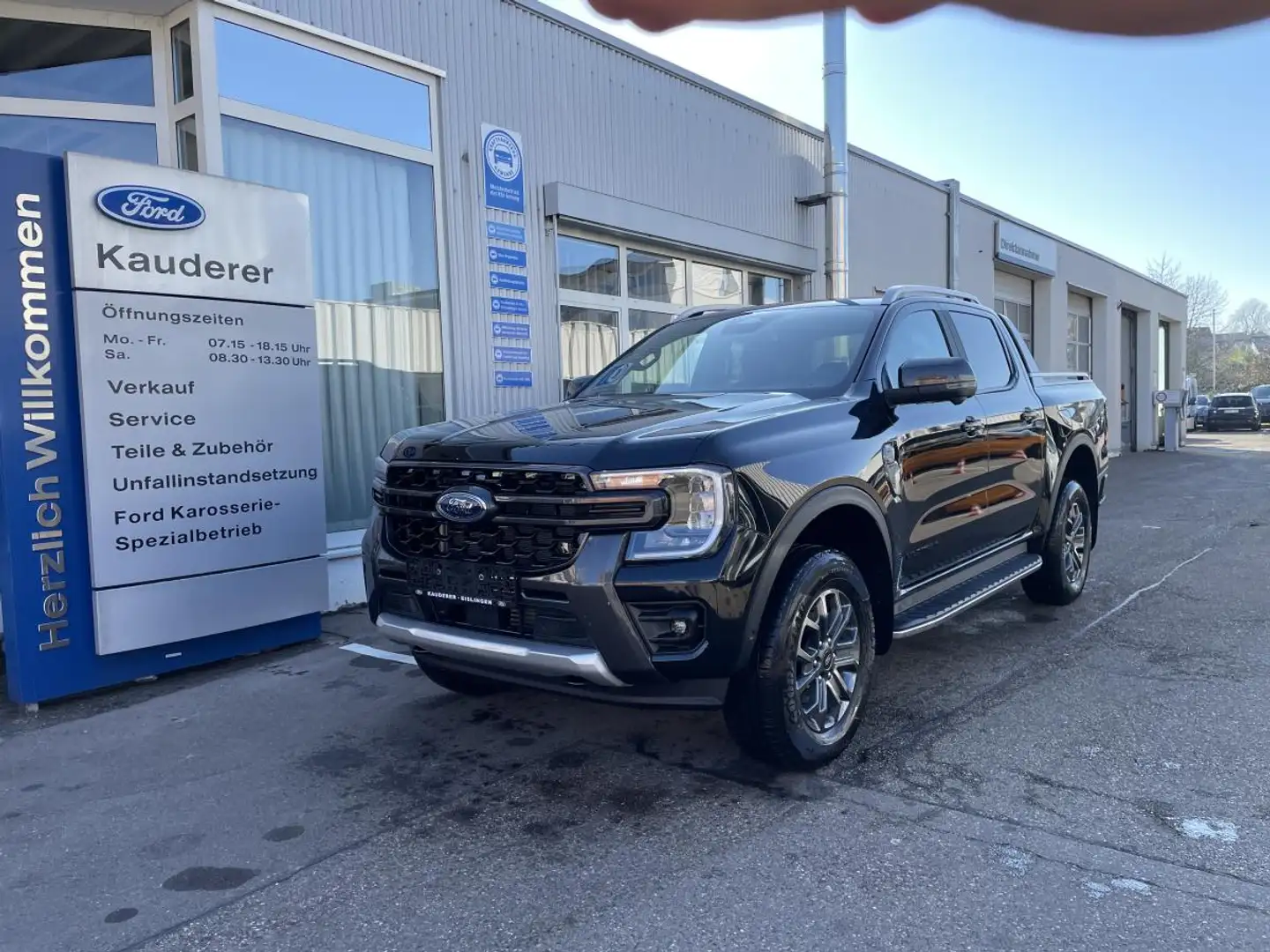 Ford Ranger Wildtrak 205 PS Automatik * Sofort Verfügbar * Schwarz - 1