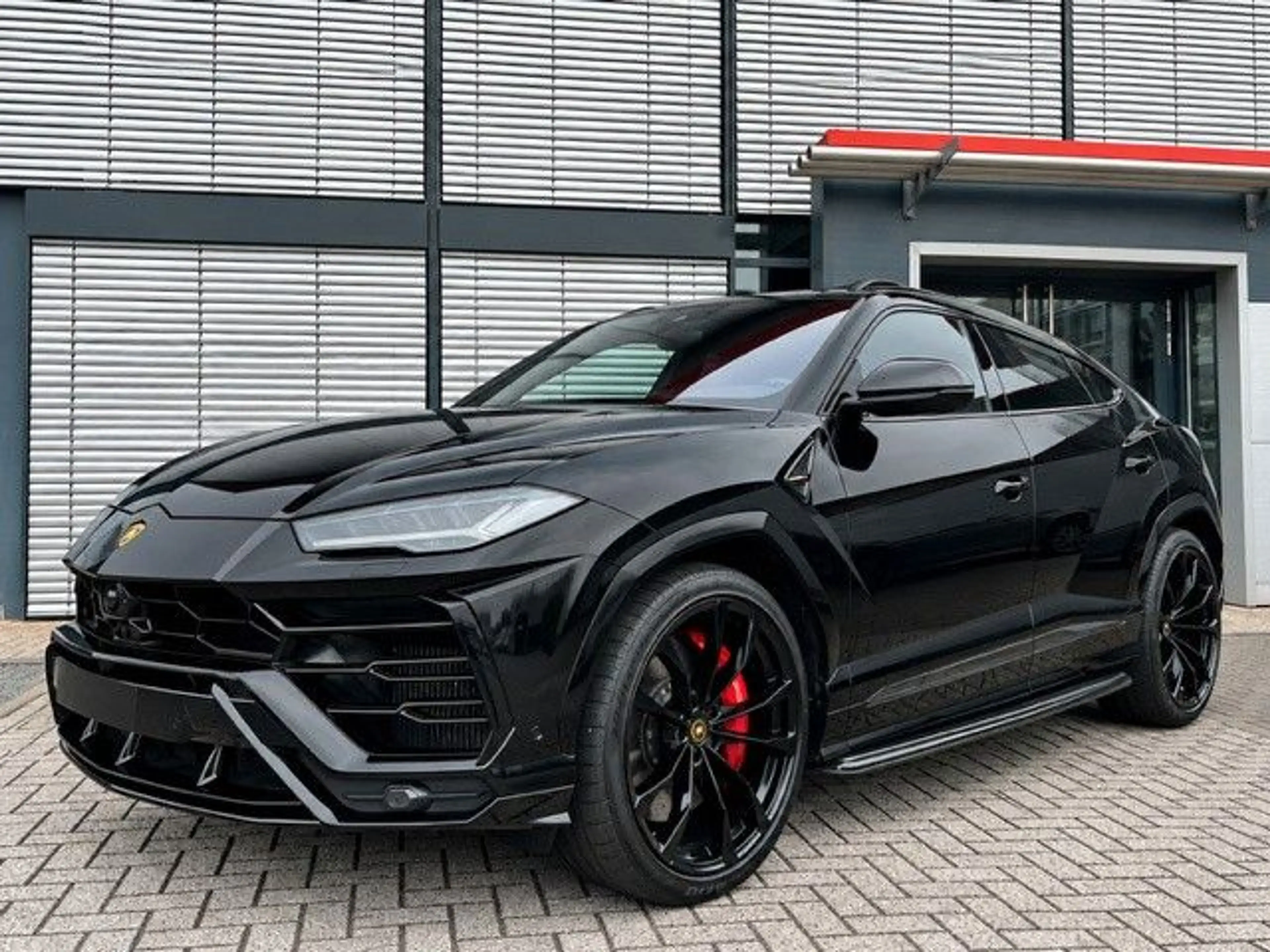 Lamborghini Urus 1J Garantie NVISION B&O 23" REAR SEAT-ENTER