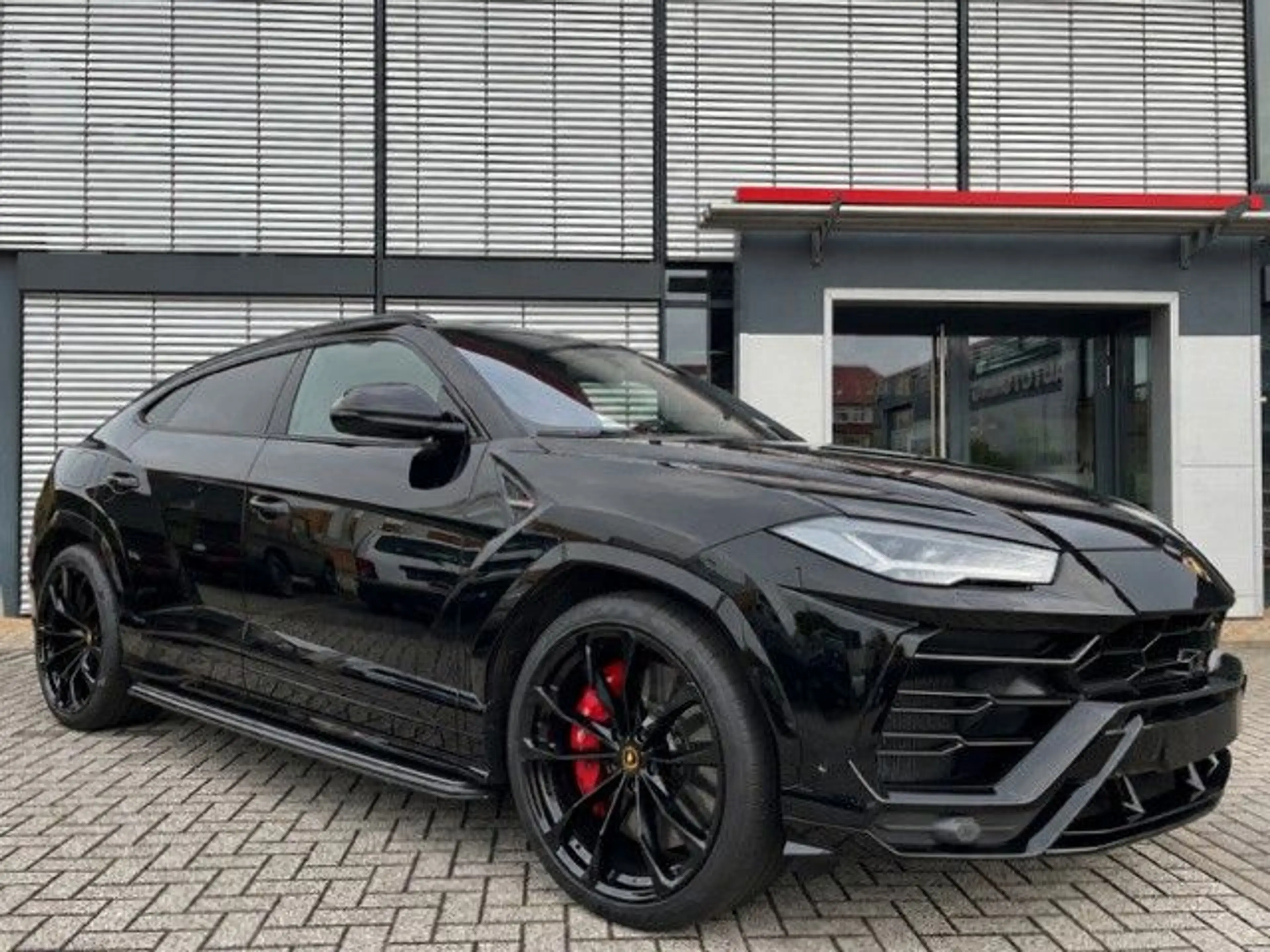 Lamborghini Urus 1J Garantie NVISION B&O 23" REAR SEAT-ENTER — photo 5
